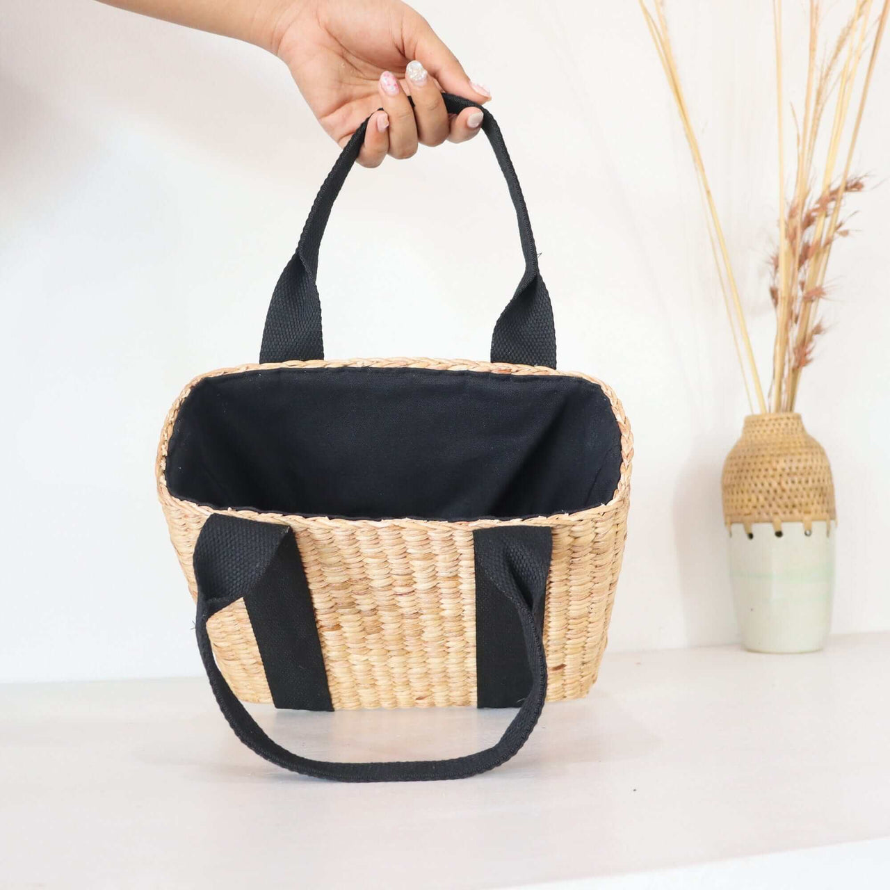 CHA EM - Straw Bag Basket