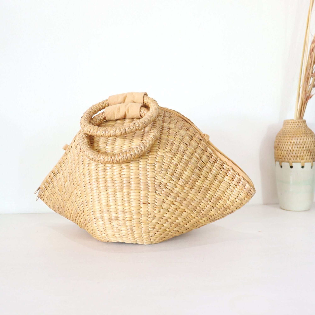 NA VI DA - Jumbo Straw Bag