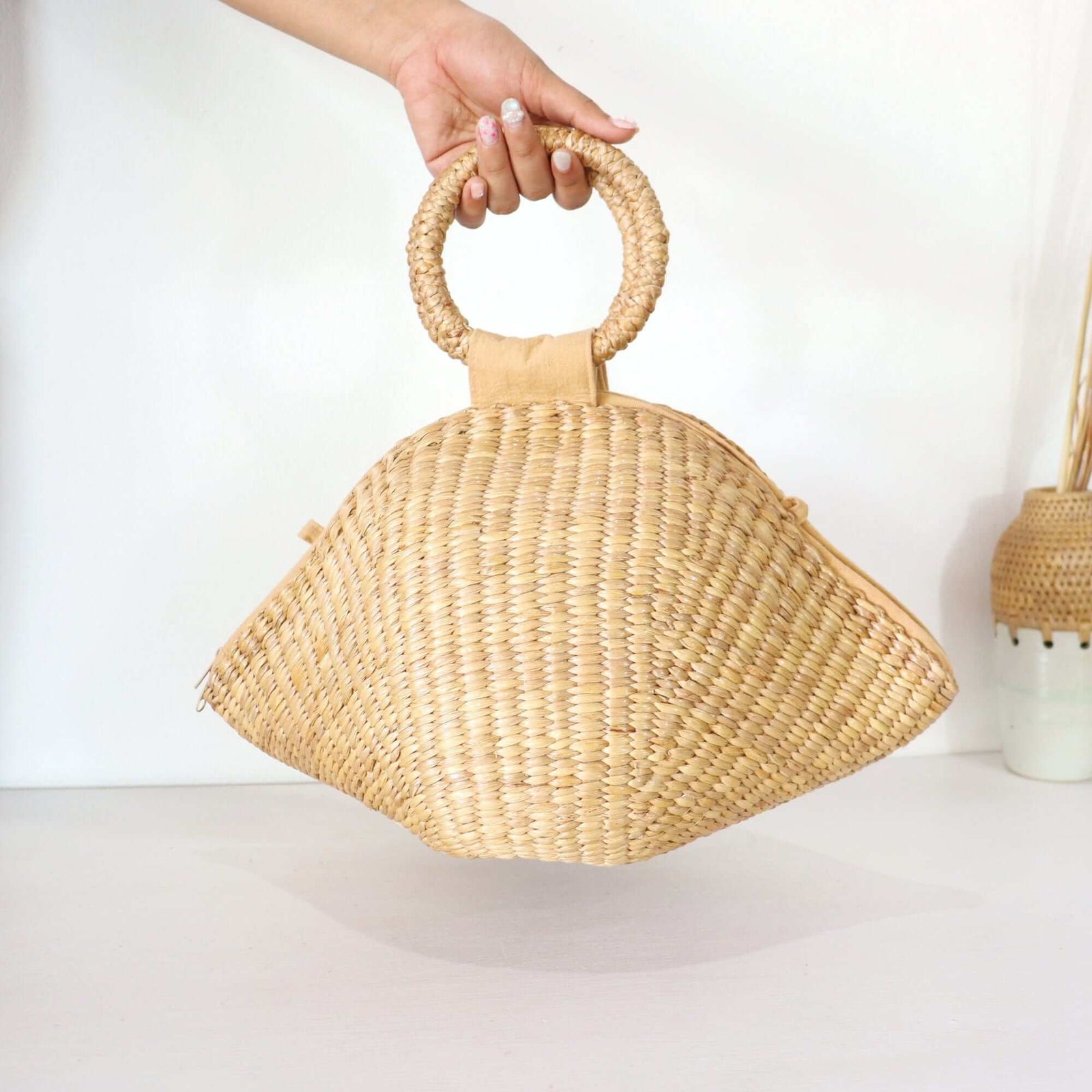 NA VI DA - Jumbo Straw Bag