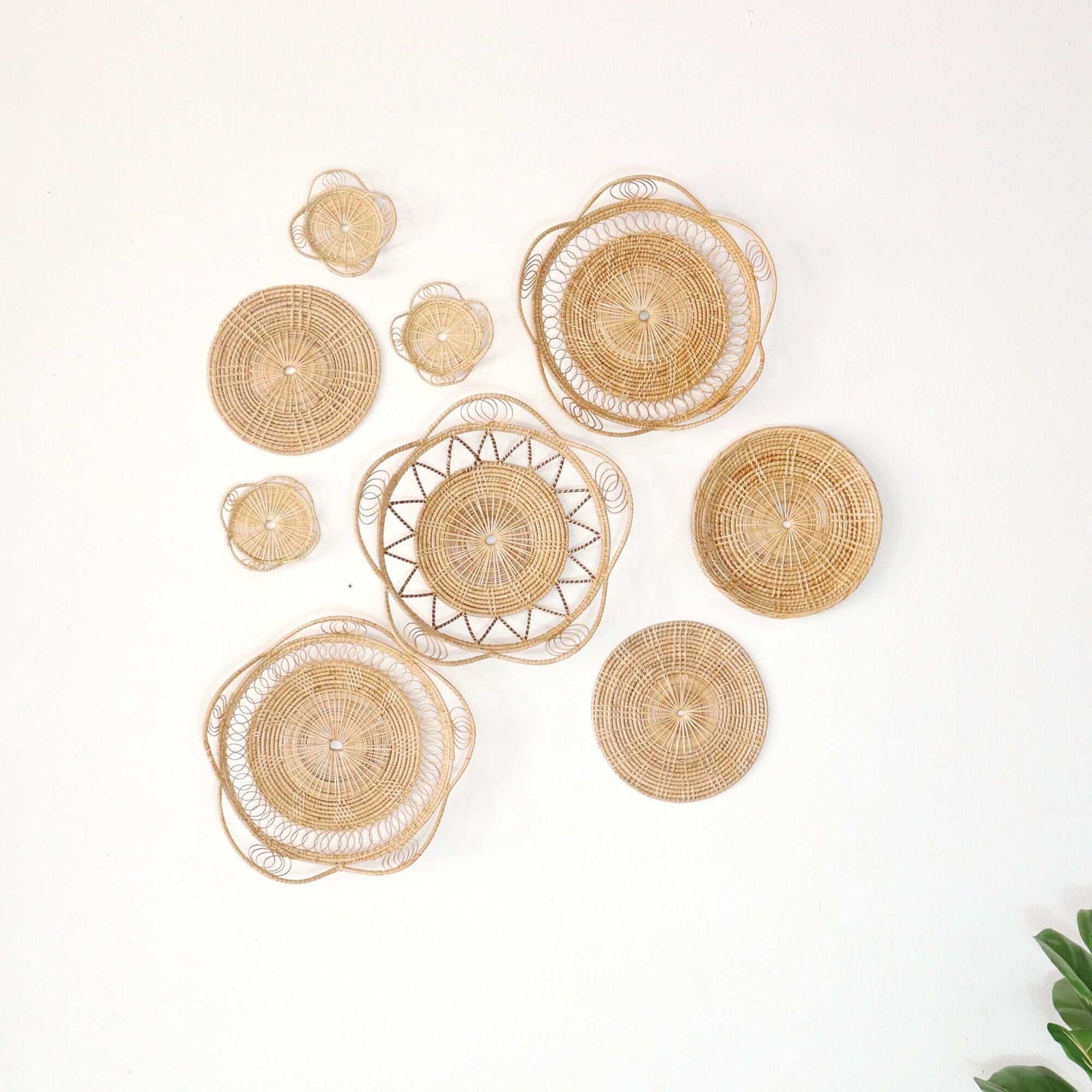 LA VI PA - Wall Hanging Art Decor Set of 9