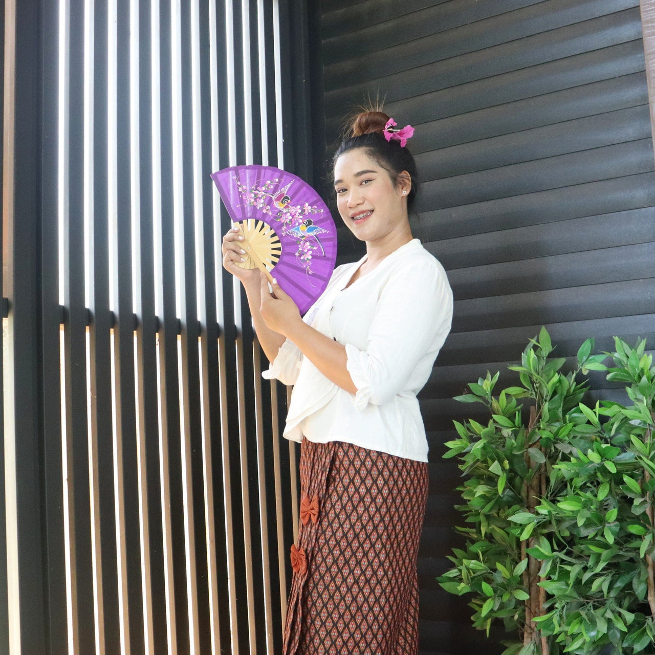 MA PRANG - Hand Fan