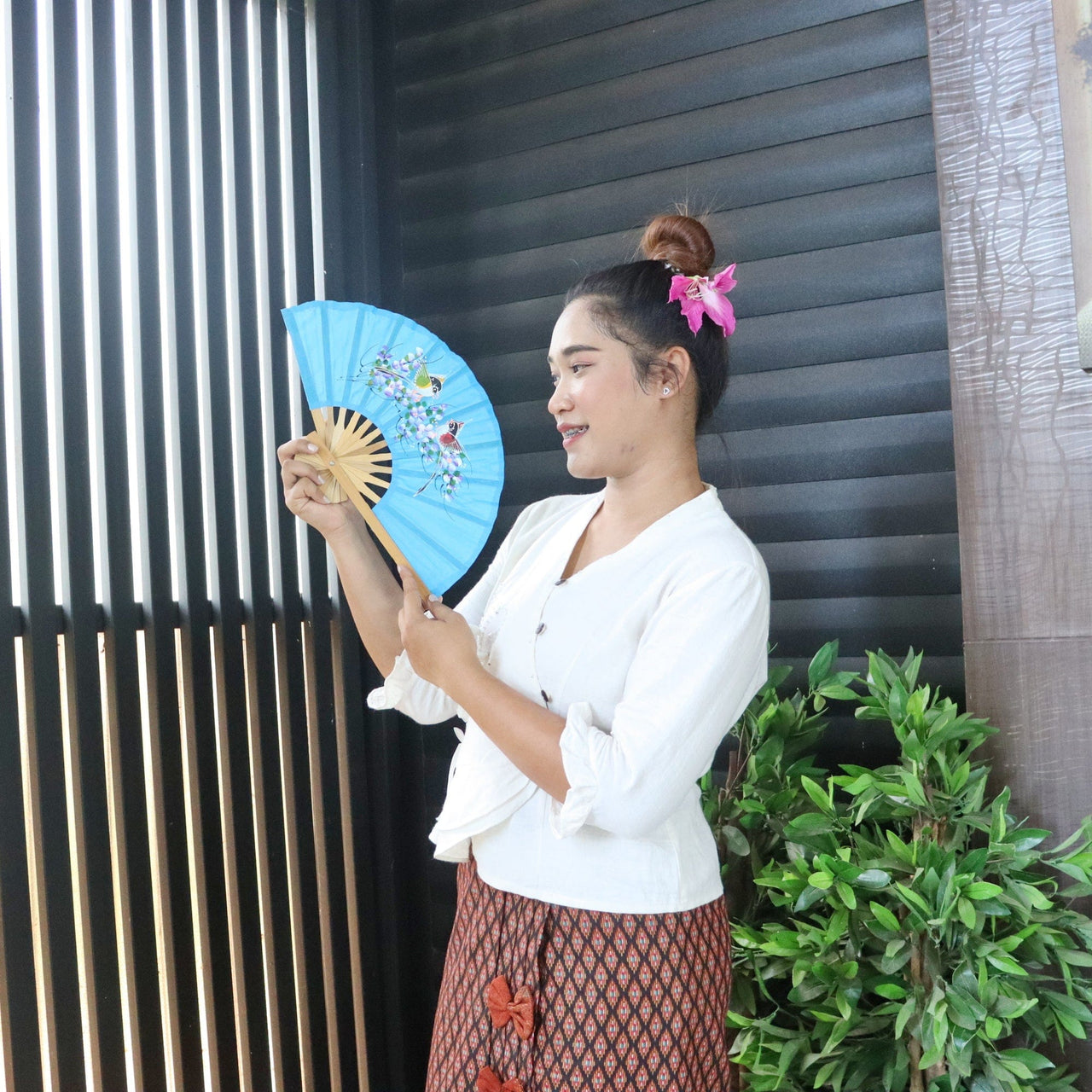 MIN DA - Hand Fan