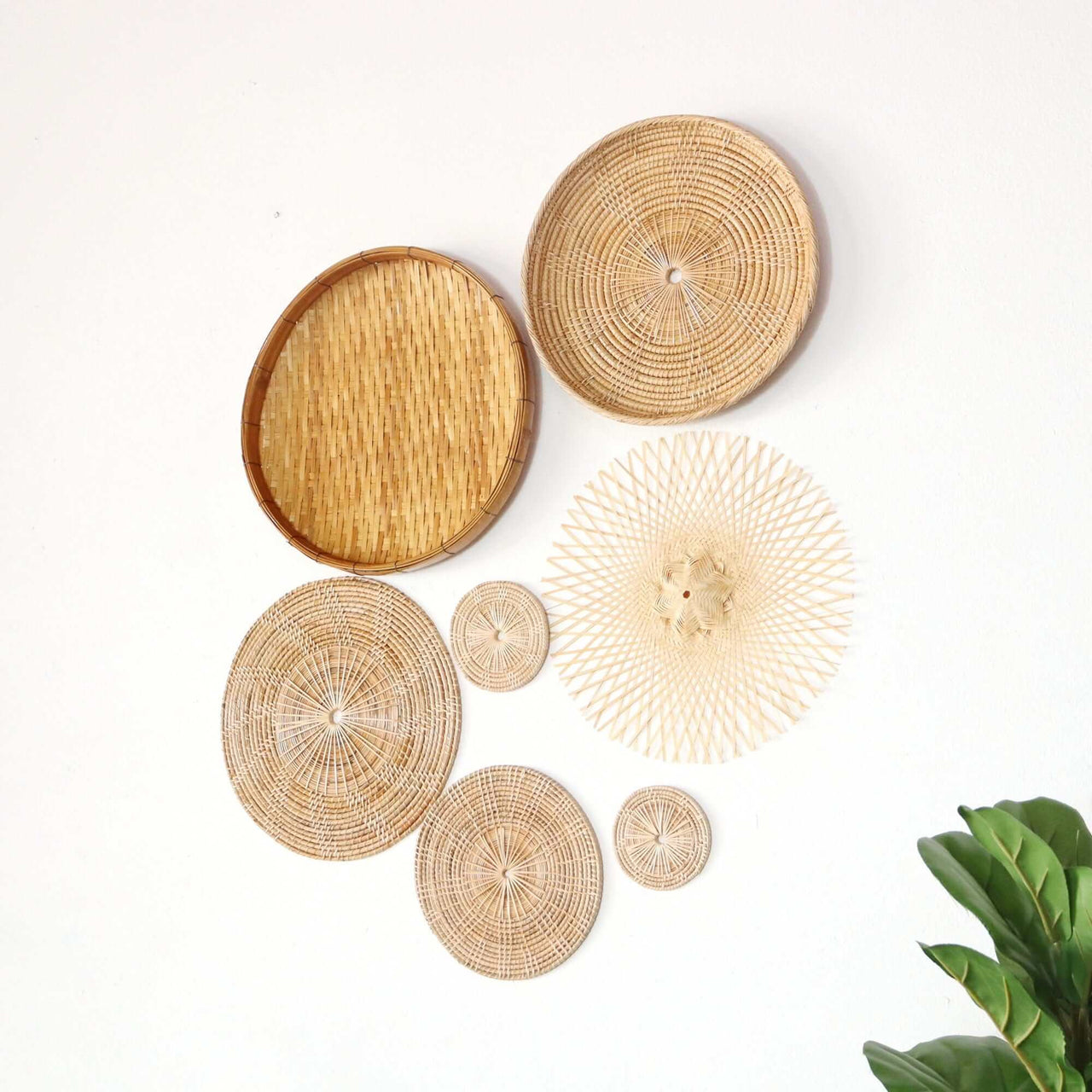 NOR RA MON - Wall Hanging Decor Set of 7
