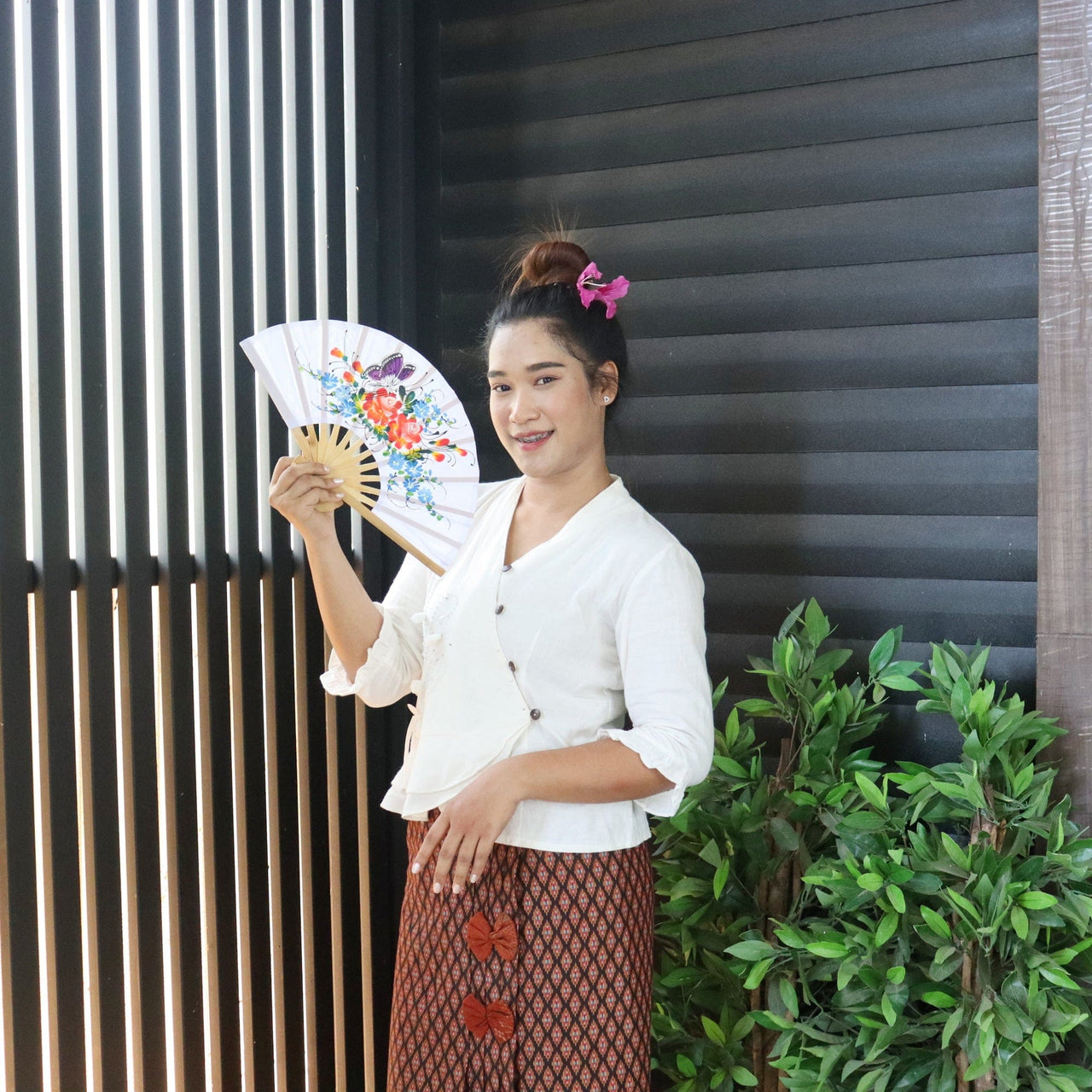 PAK PLING - Hand Fan