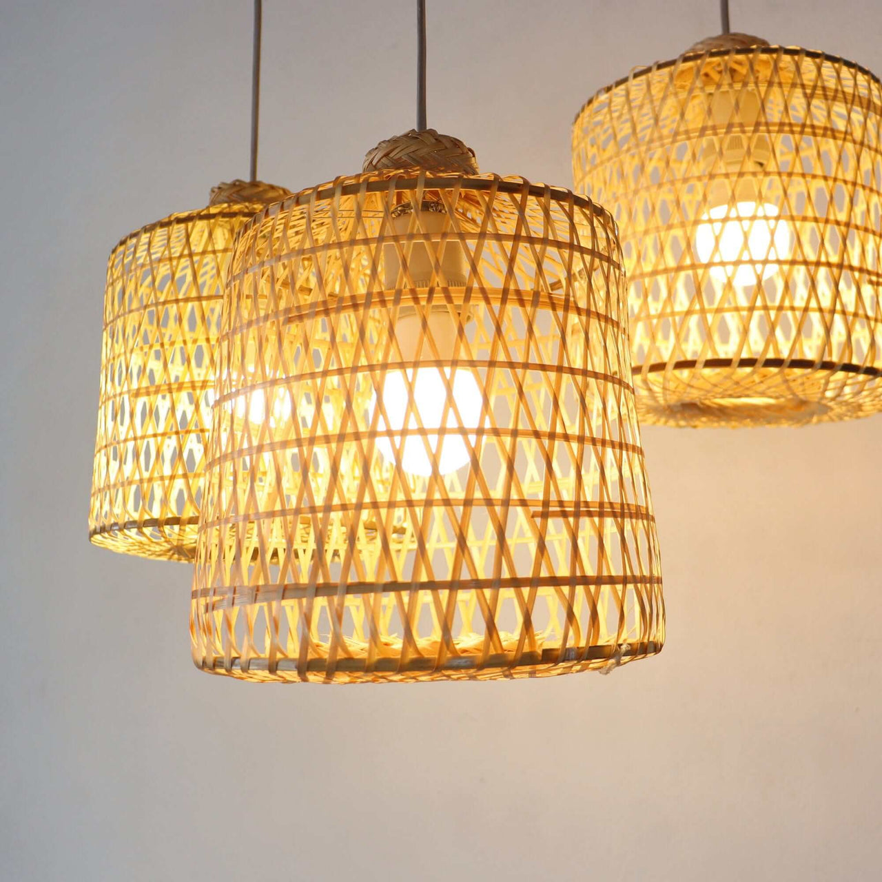 VAREE - Bamboo pendant light