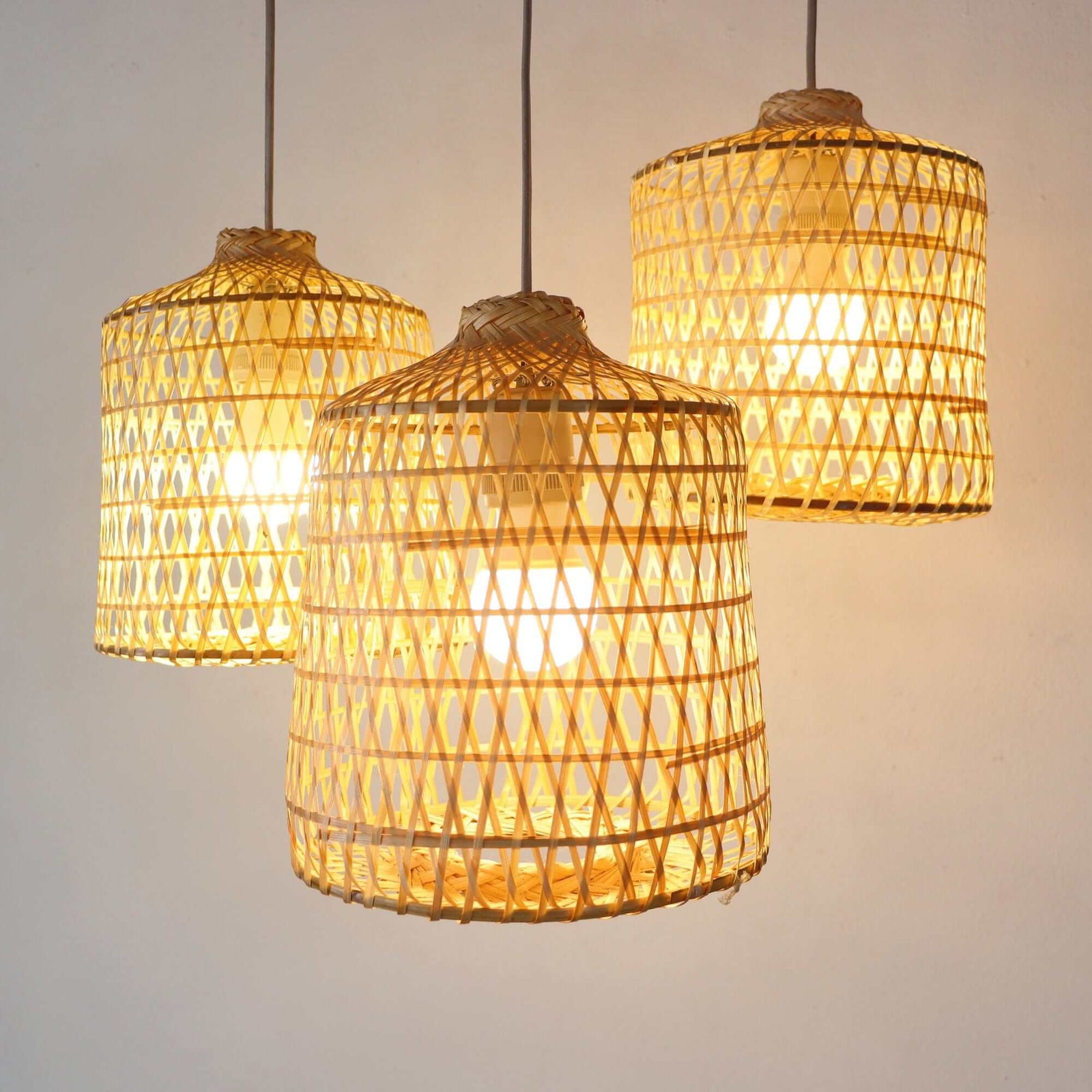 VAREE - Bamboo pendant light