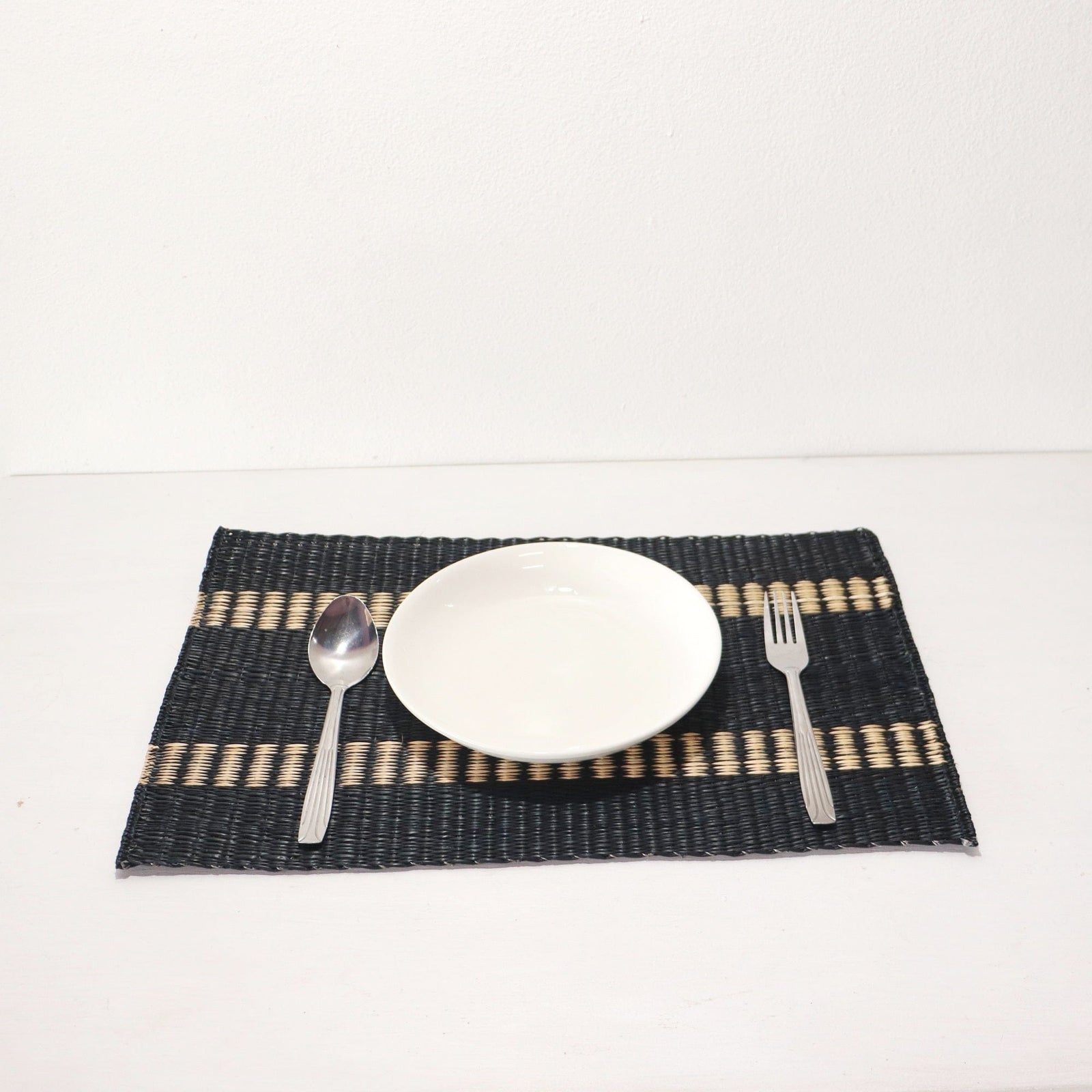 RUN CHI TA - Woven Boho Placemats (Sage)
