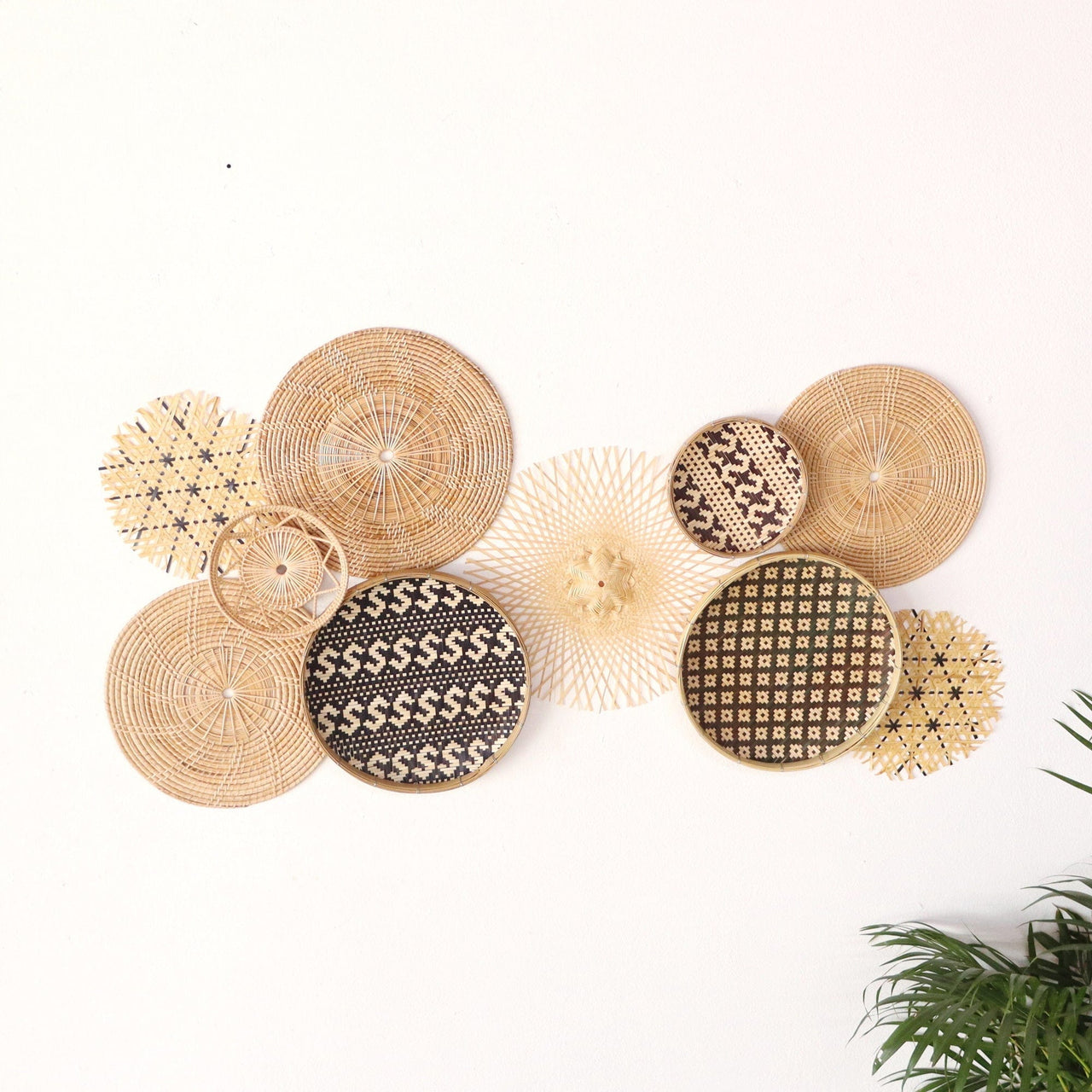PU YI SA - Bamboo and Rattan Wall Art Décor