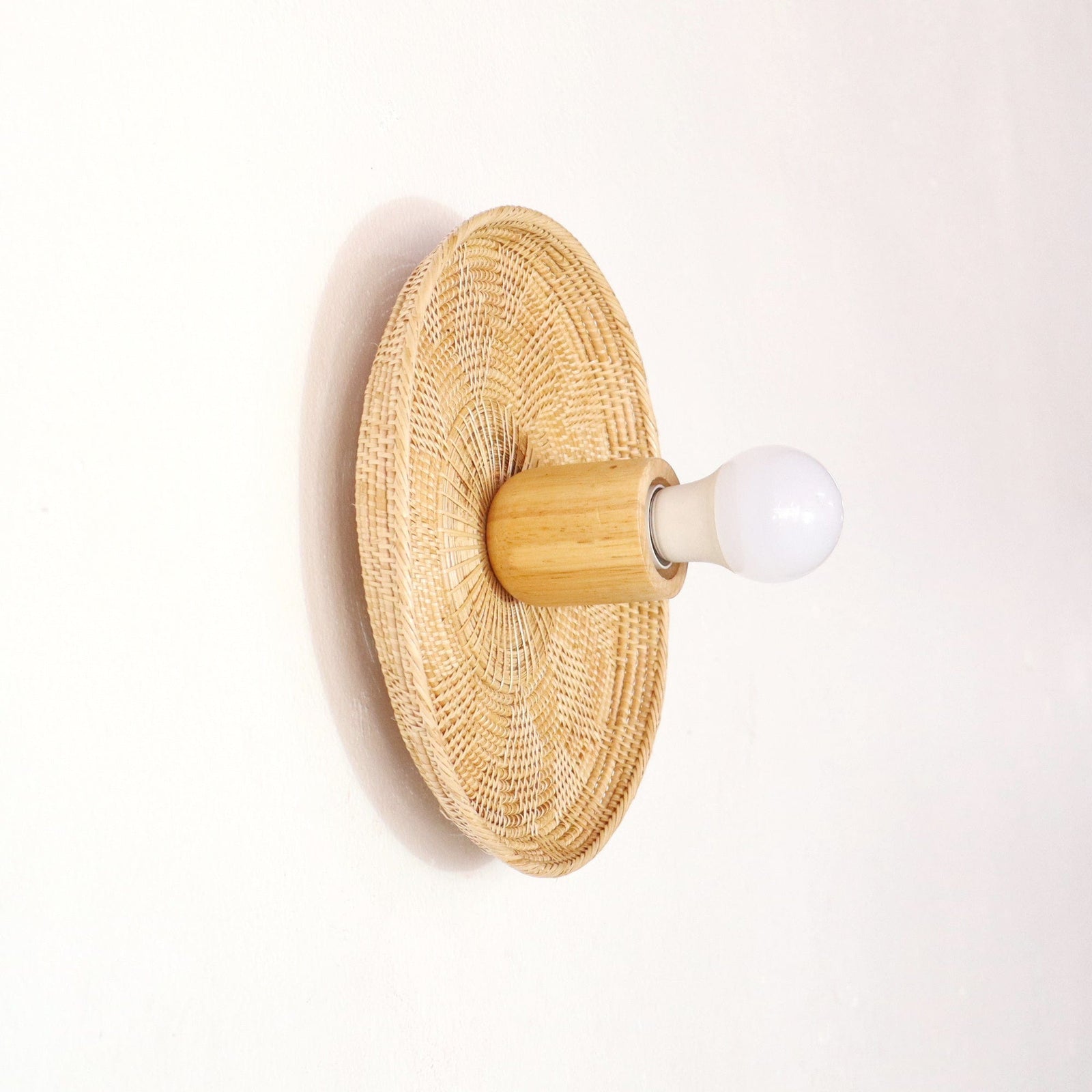 NEERAYA - Rattan Wall Sconce Lighing