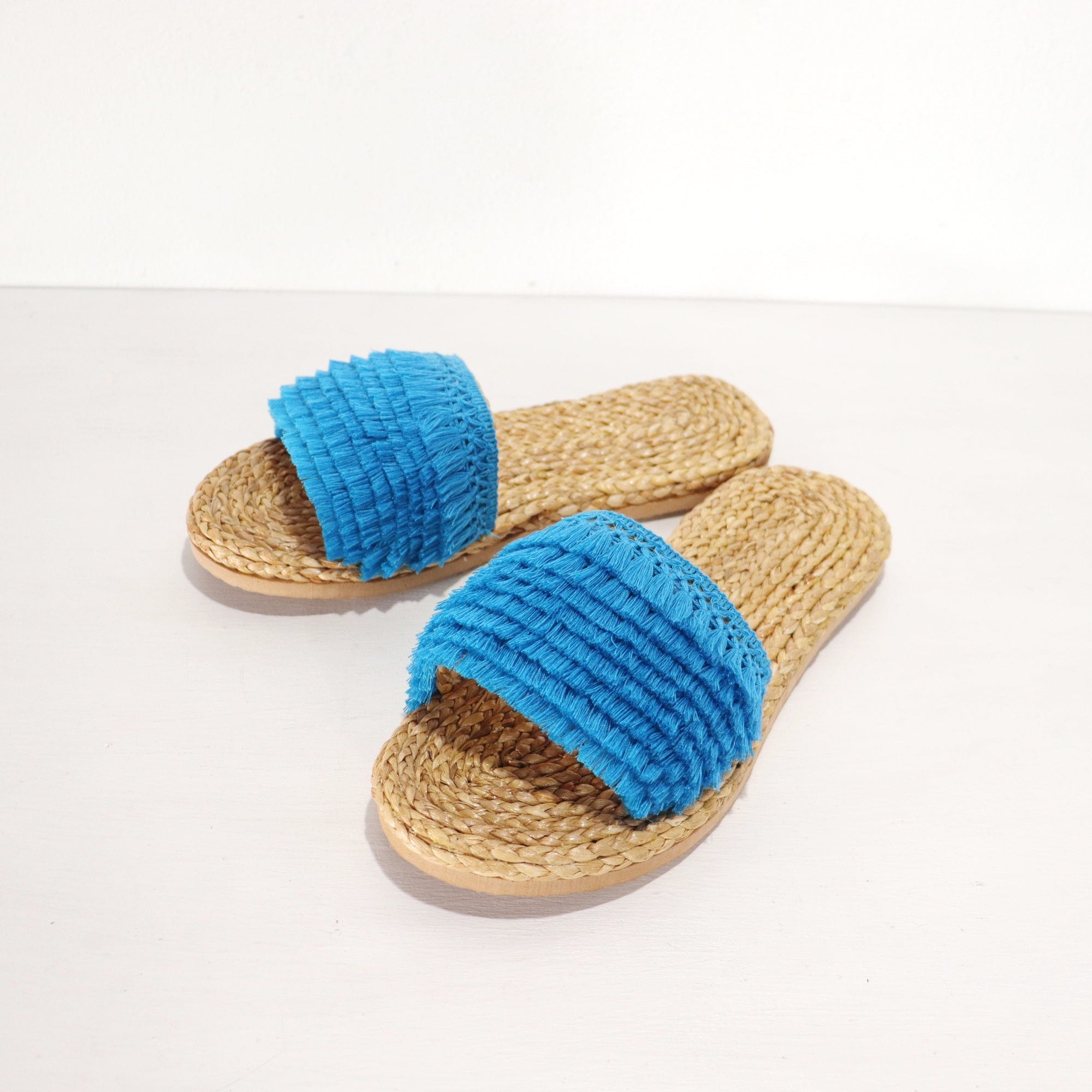 TEE RA TA - Straw shoe (Ocean blue)