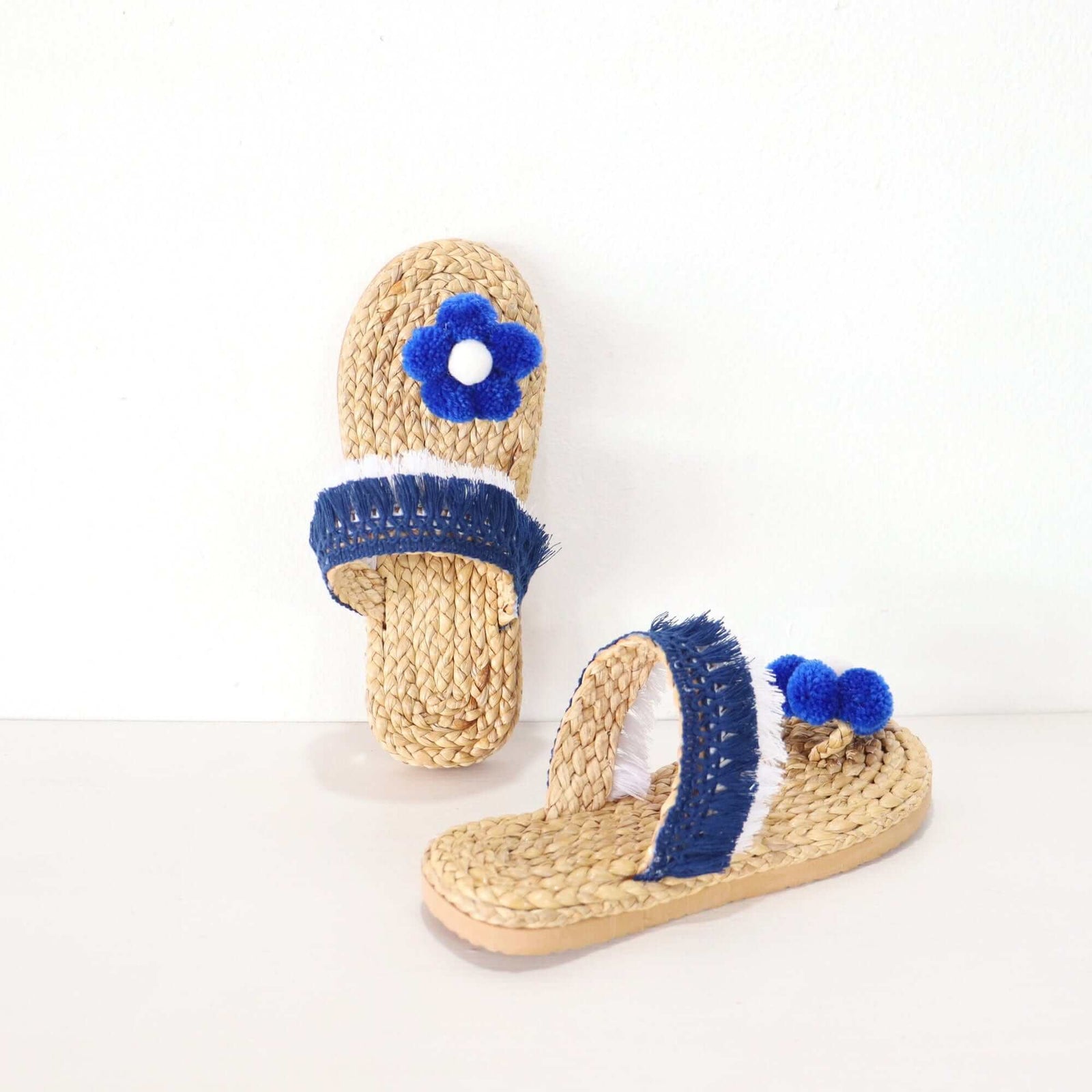 CHU TI PA - Straw shoe