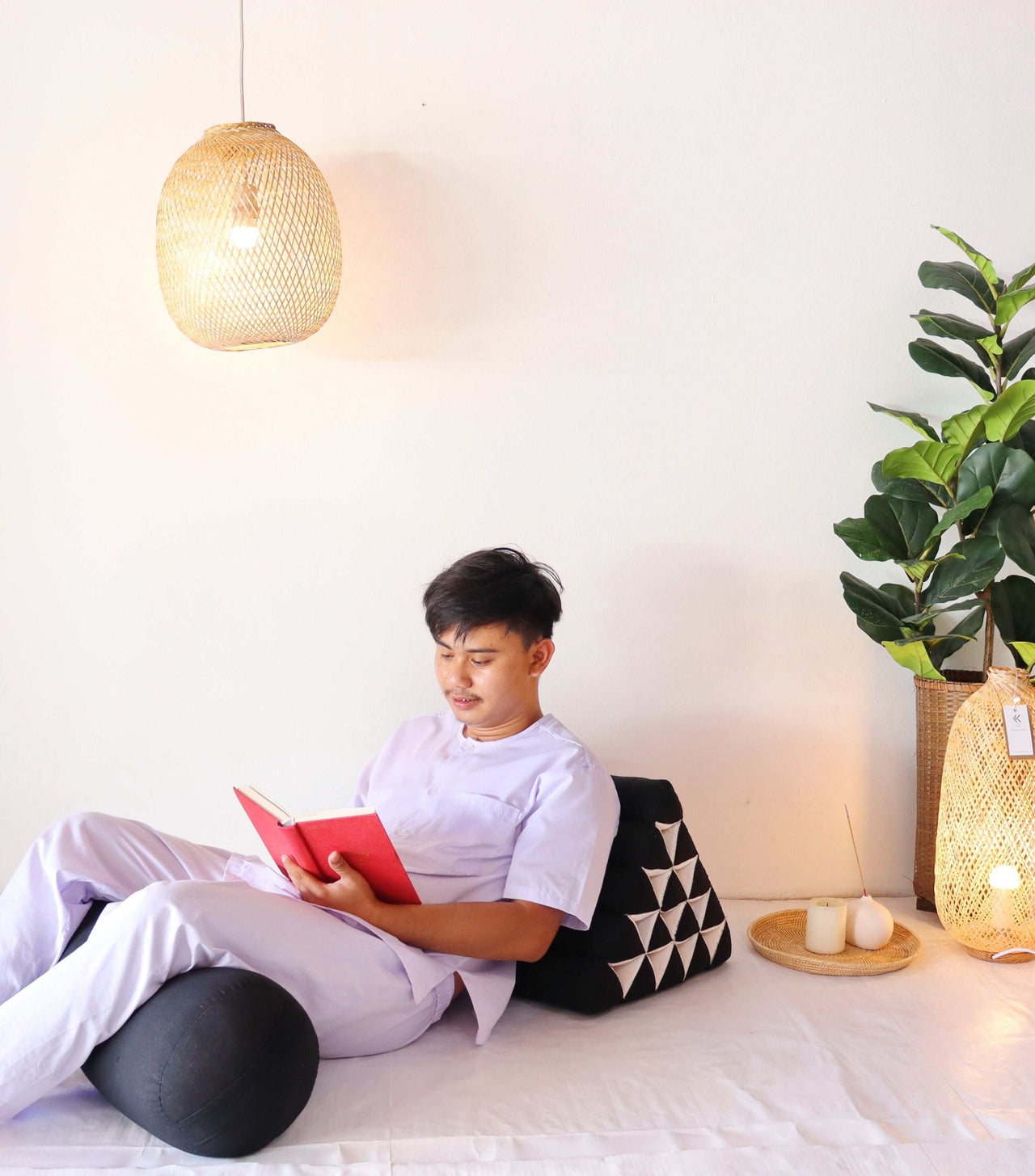 NA THA CHA - Thai Triangle Cushion (ฺBlack and White)
