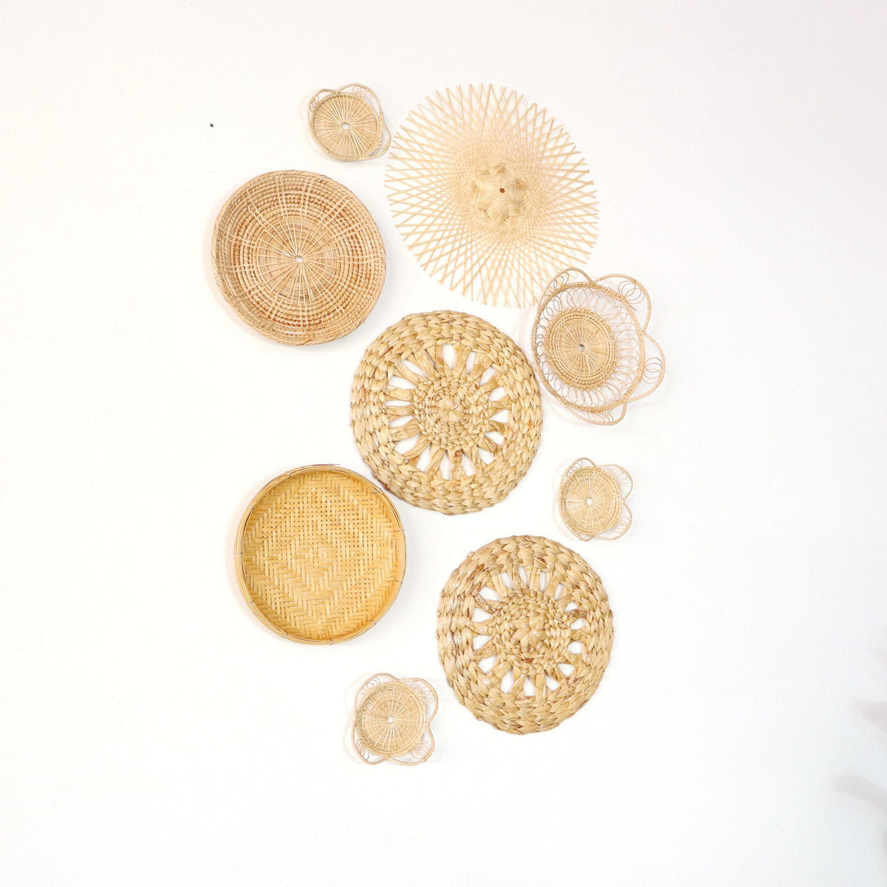 LAN LA RID - Wall Hanging Décor Set of 8