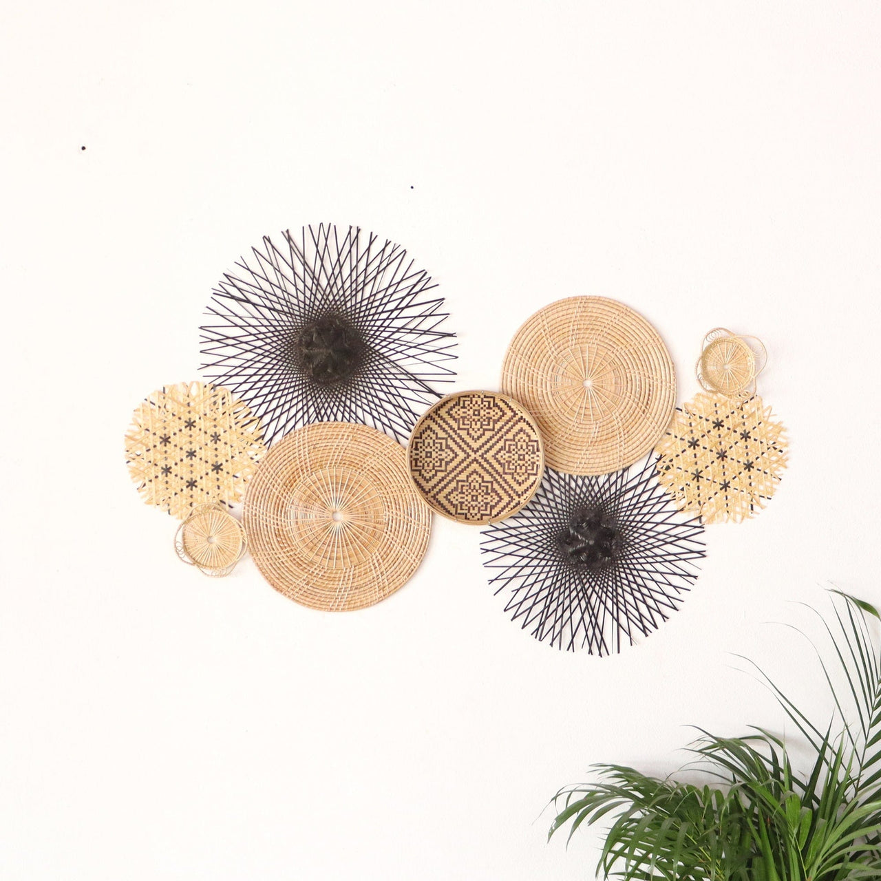Wall Hanging Décor Set of 9 - DA MI KA