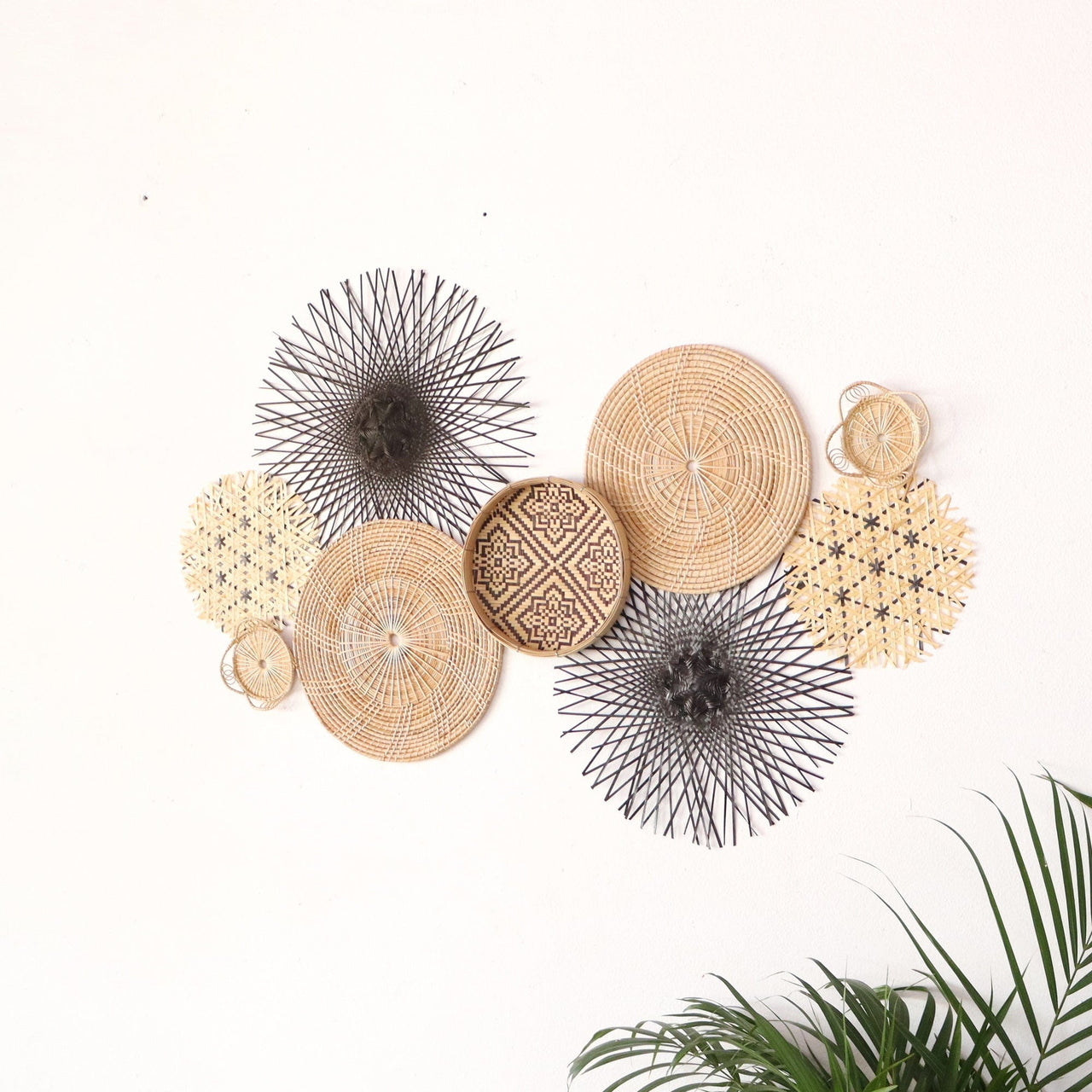 Wall Hanging Décor Set of 9 - DA MI KA