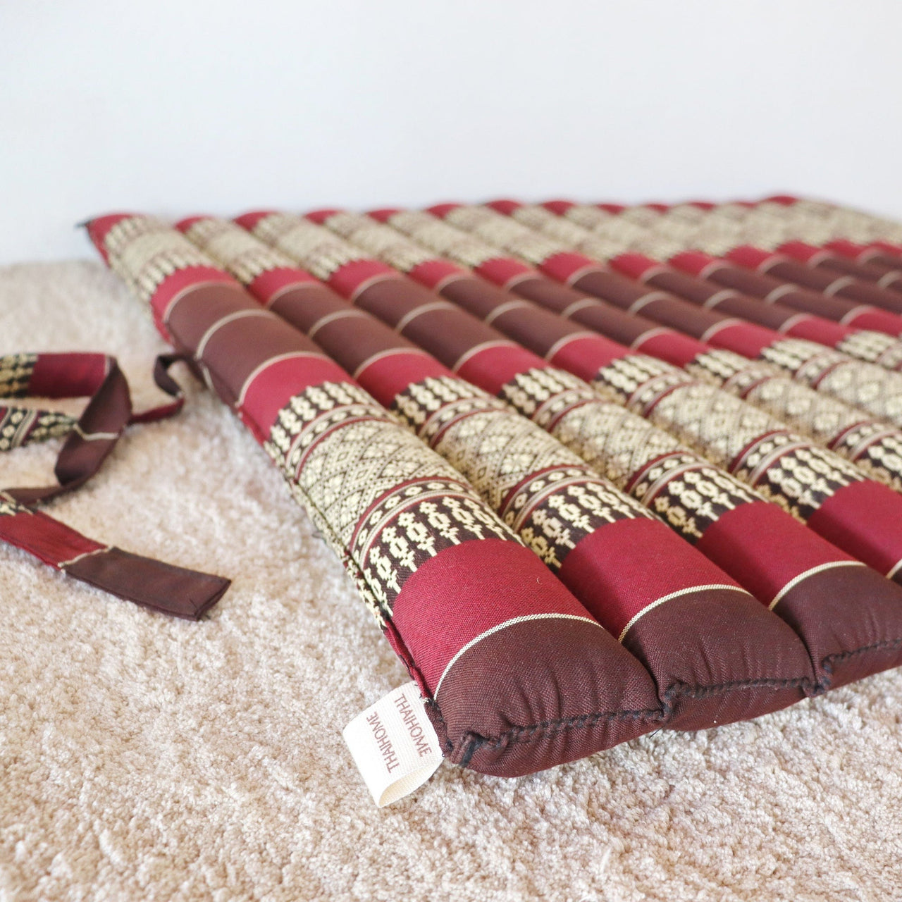 PA THA PEE - Roll Up Zabuton Meditation Cushion
