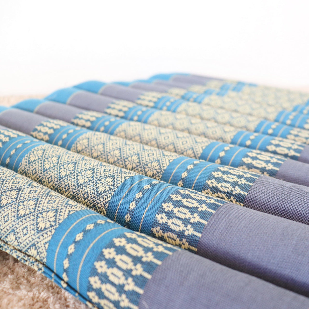 WA SI NEE - Zabuton meditation cushion