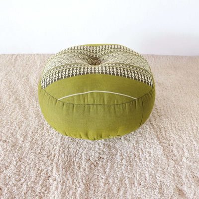 Zafu Meditationskissen, Baumwolle und Kapokfüllung, Olivgrün, rund 30 cm × 12 cm hoch | PONG PEE