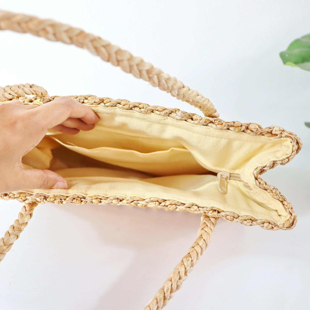 BEAU - Straw Basket Bag