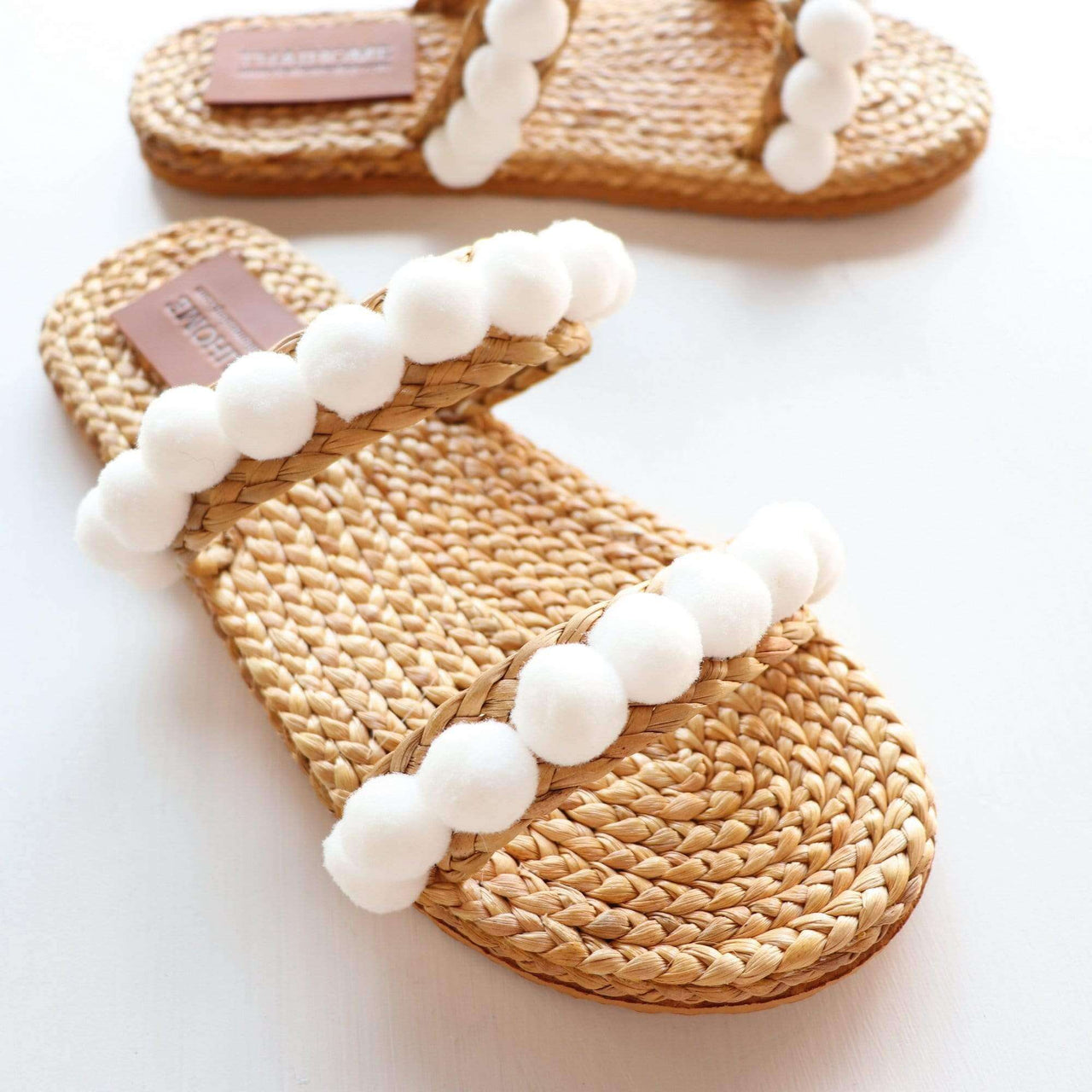 Step into the world of KAN CHA NA Straw Shoe, where sustainable fashion effortlessly marries timeless elegance. Exclusively curated for the discerning soul that values authenticity and ecological responsibility, these shoes perfectly blend the pristine es