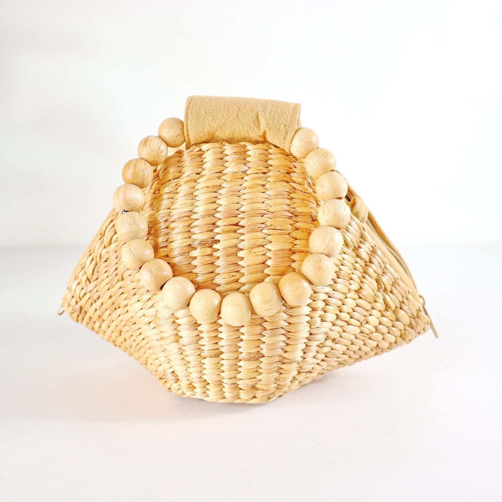 JI NAT THA - Straw bag