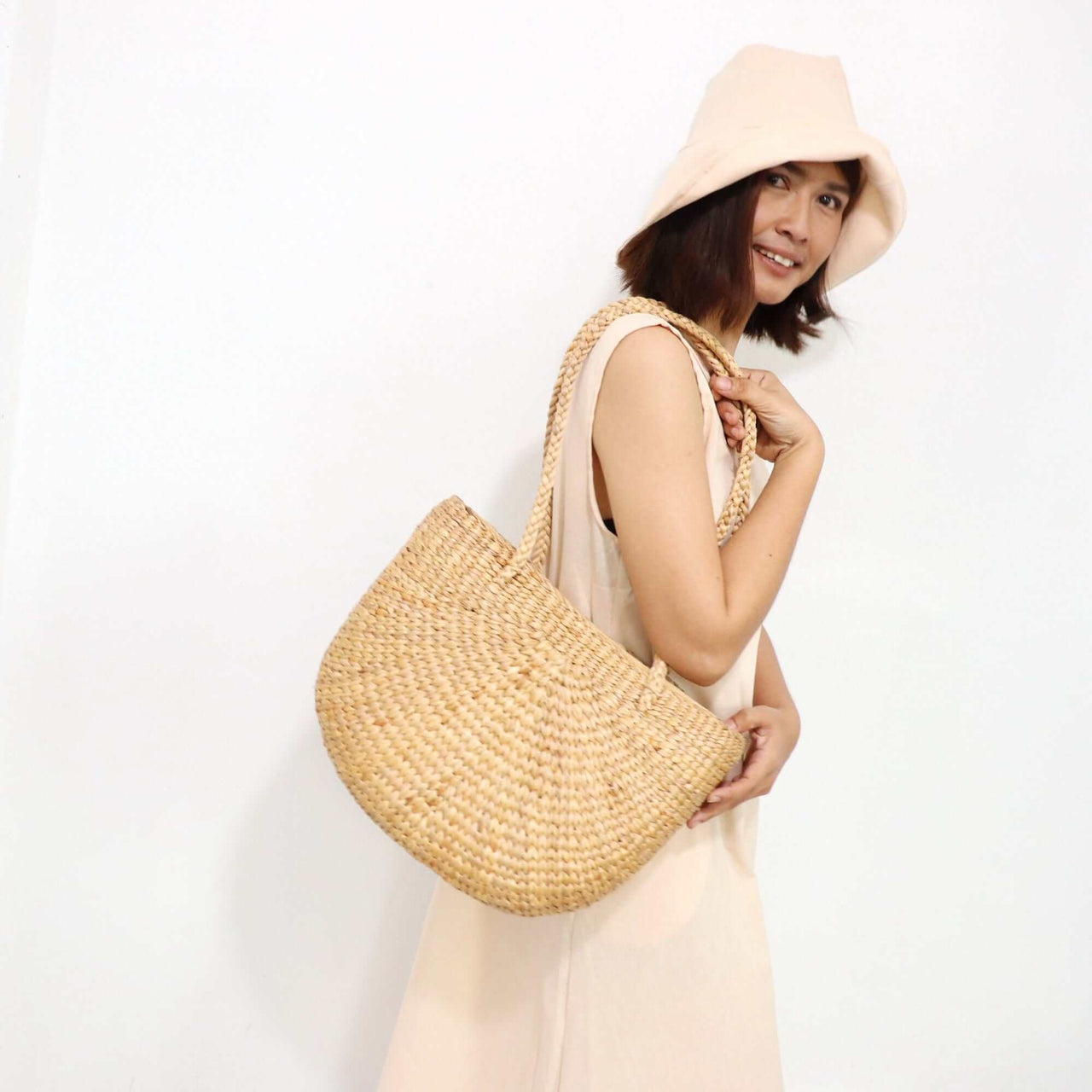 PUN YA - Straw Bag