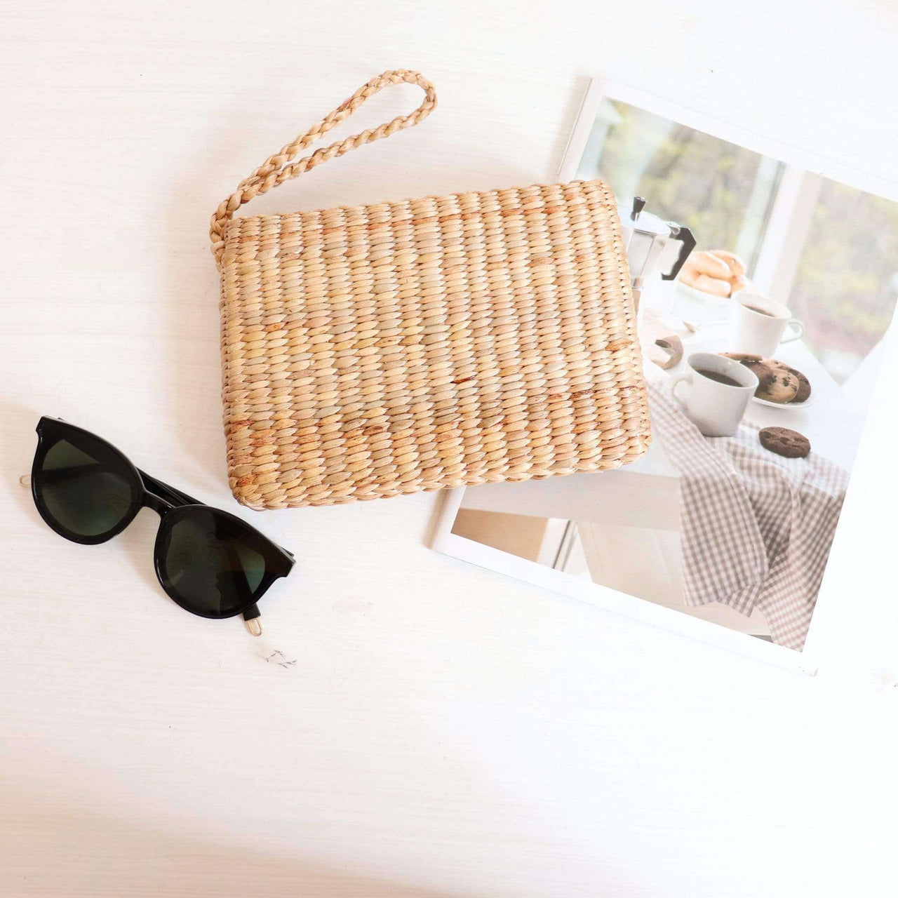 SABUY - Sea grass Clutch bag
