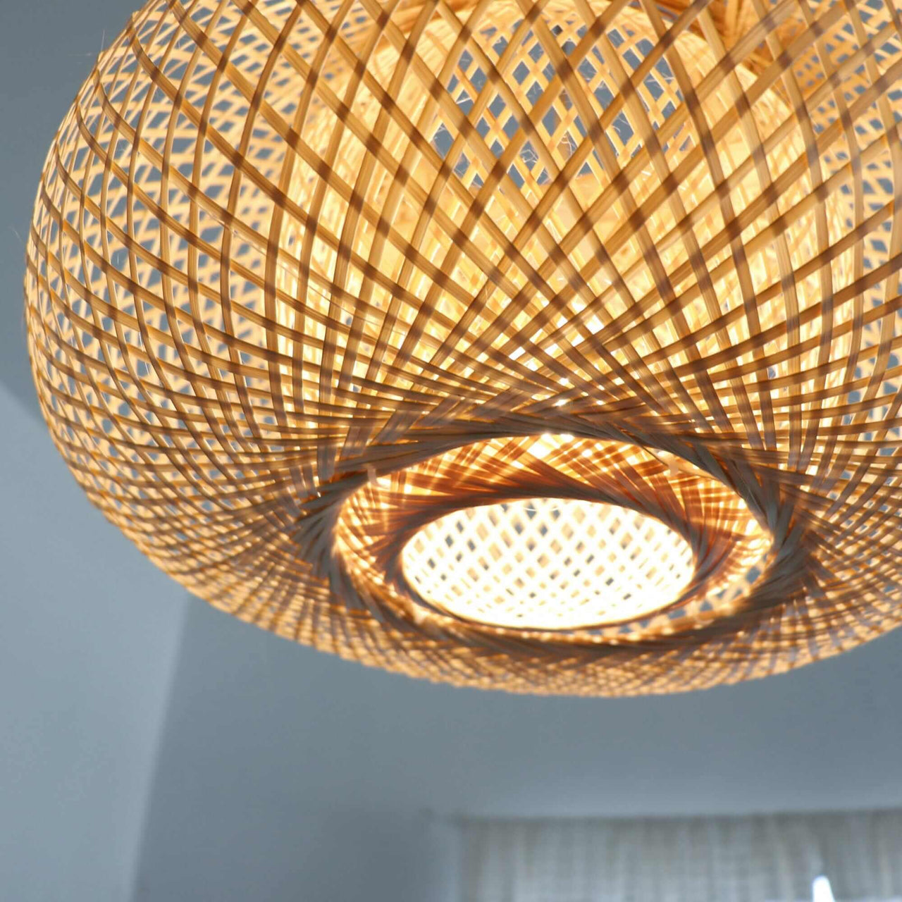 ARUNEE - Bamboo Pendant Light