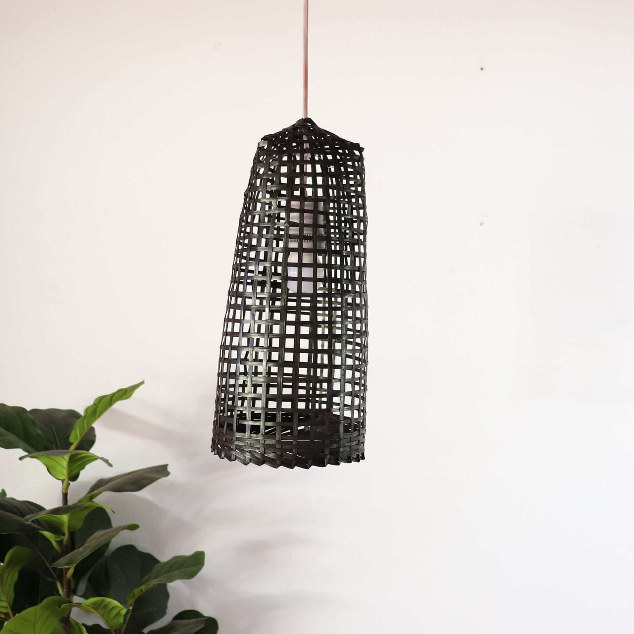KHE MI KA - Black Pendant Light (35-38cm)