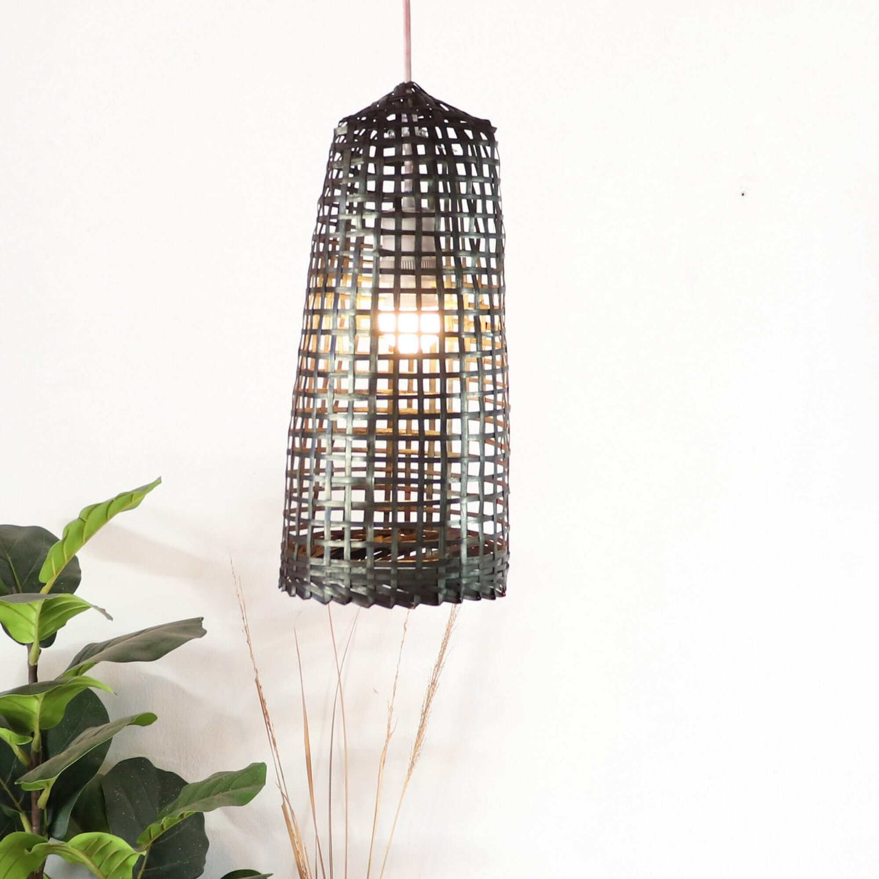 KHE MI KA - Black Pendant Light (35-38cm)