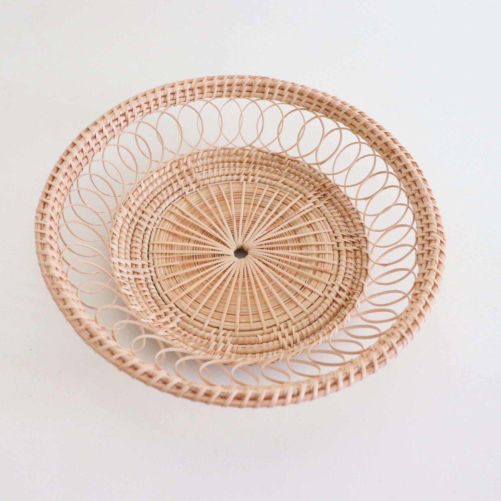 Navinda - Round rattan basket