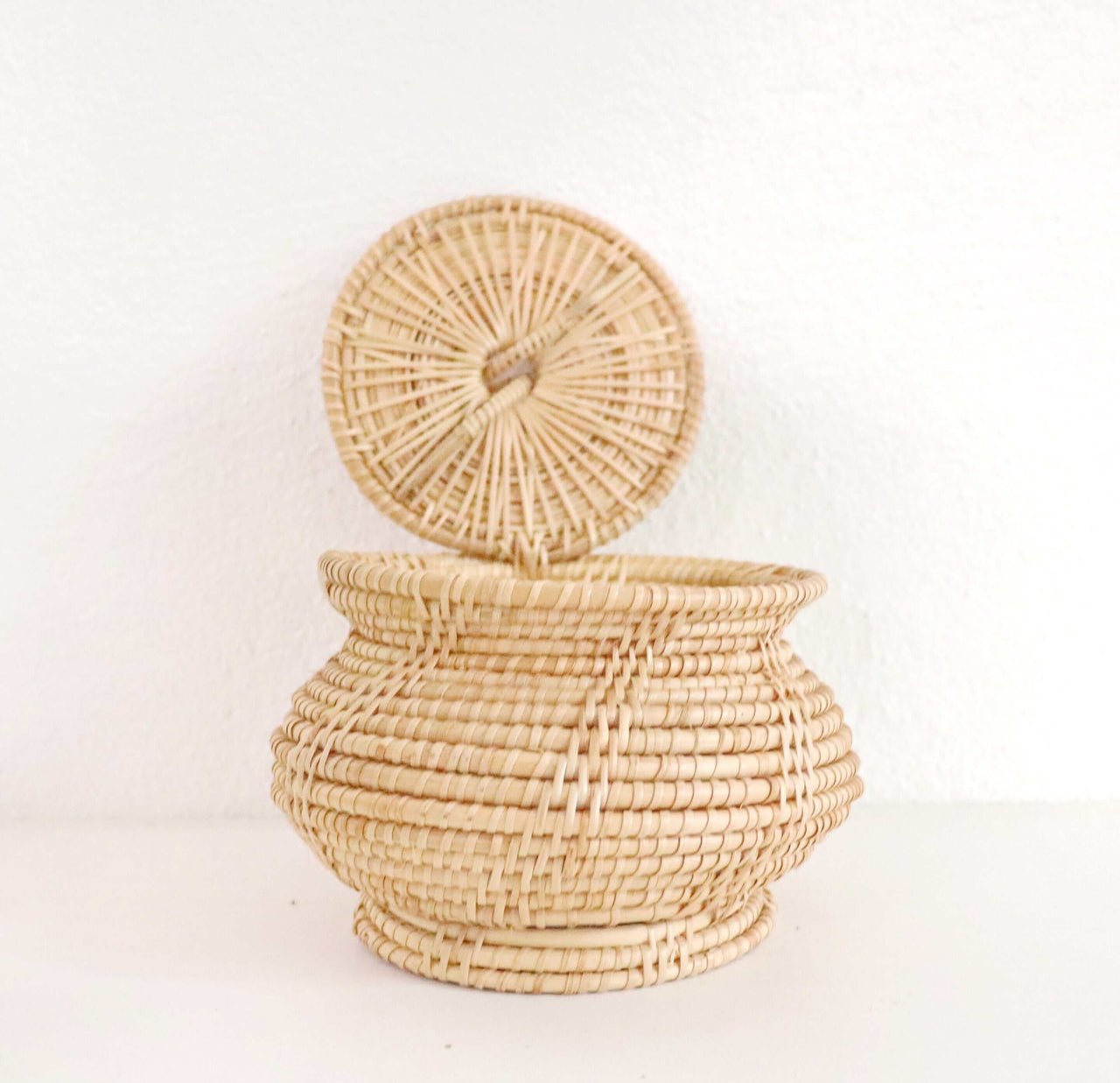 SA NA - Rattan Storage Box with Lid