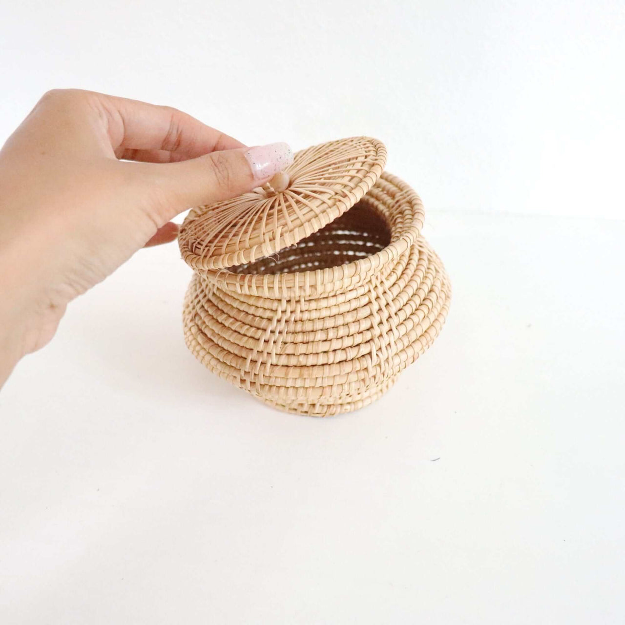 SA NA - Rattan Storage Box with Lid