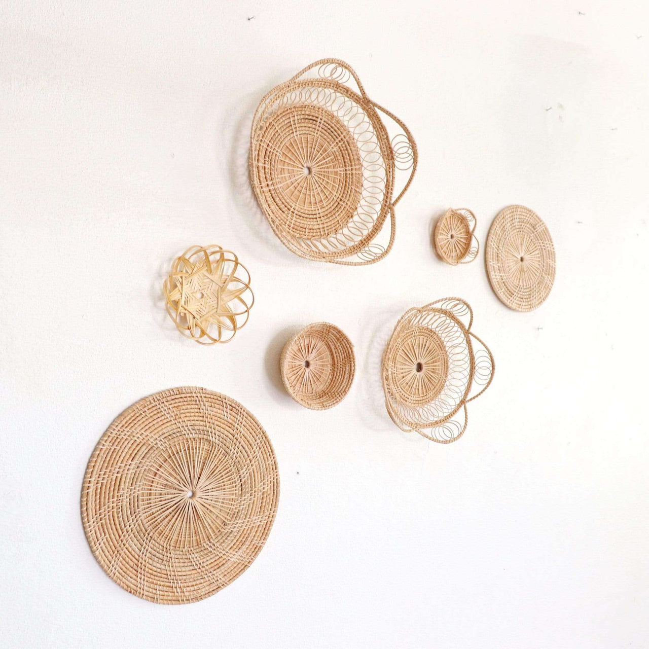 PE CHA LEE - Wall Hanging Décor (Set of 7)