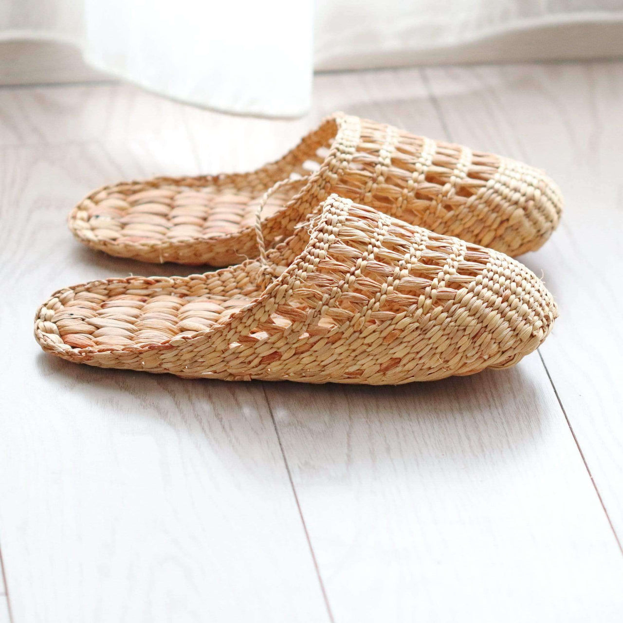 PI WA RA Handicraft Straw Slipper Shoe: Unmatched Comfort for Relaxation