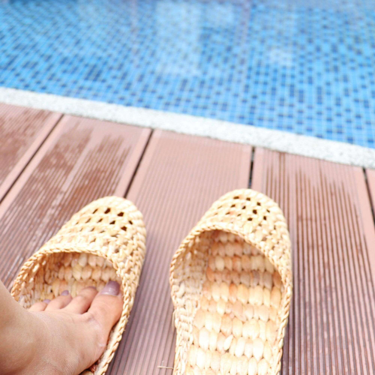 PI WA RA Handicraft Straw Slipper Shoe: Unmatched Comfort for Relaxation