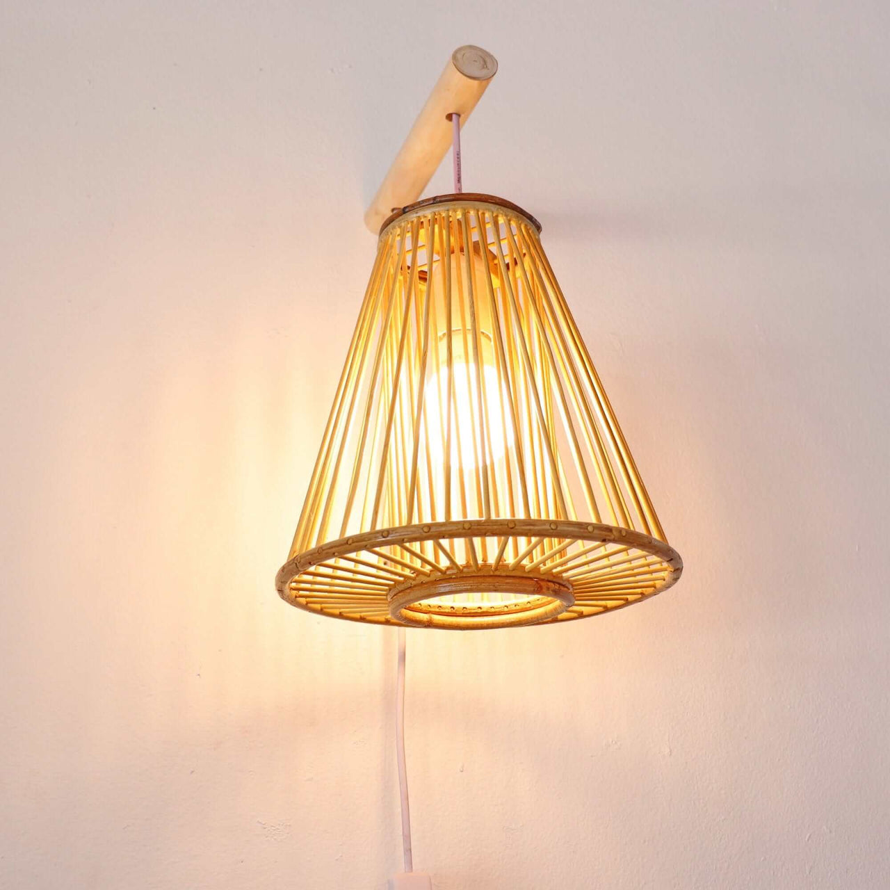 DOROTHY - Boho Wall Sconce (Switch)