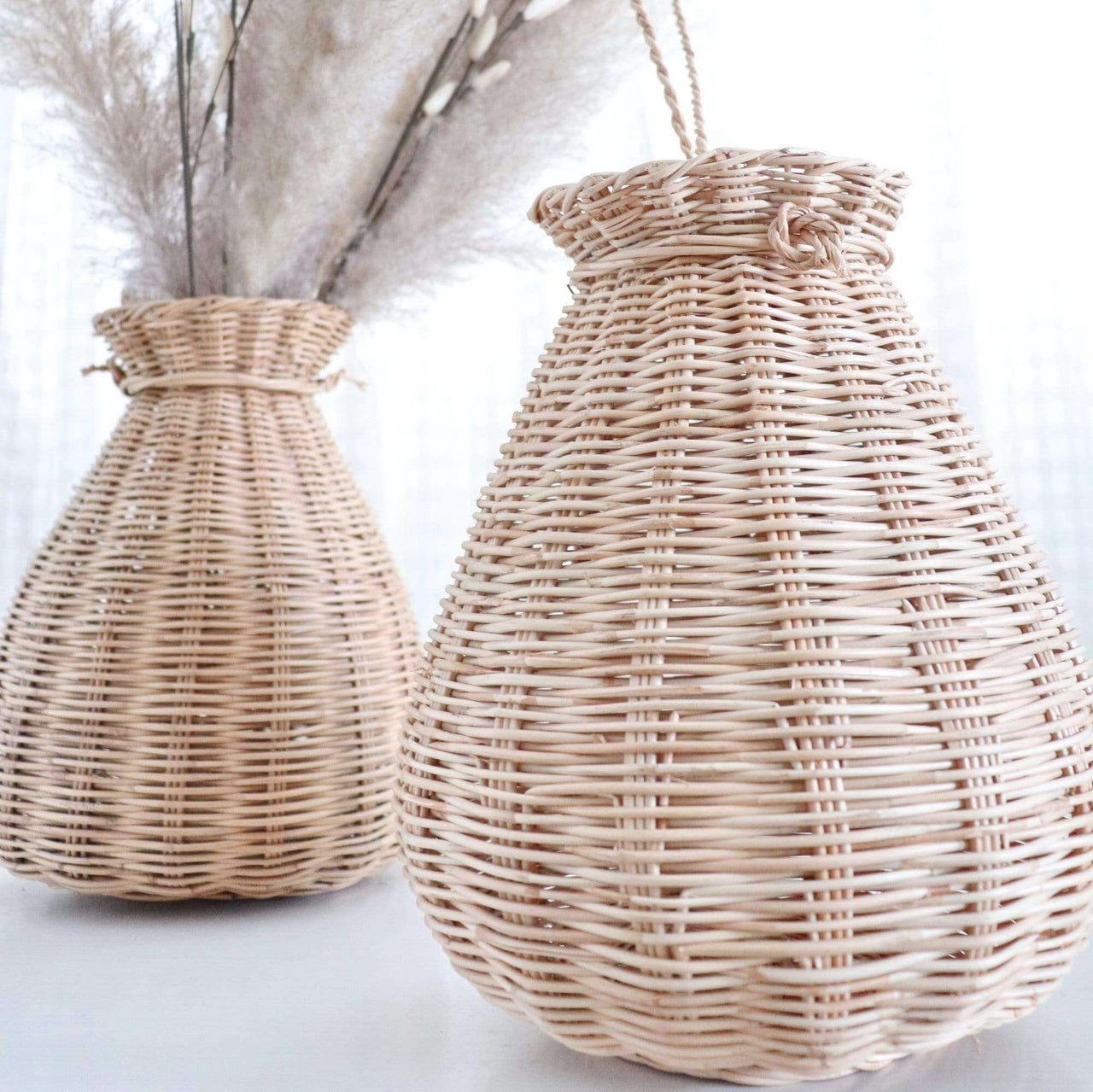 WA RIN YA - Rattan Handwoven Vase