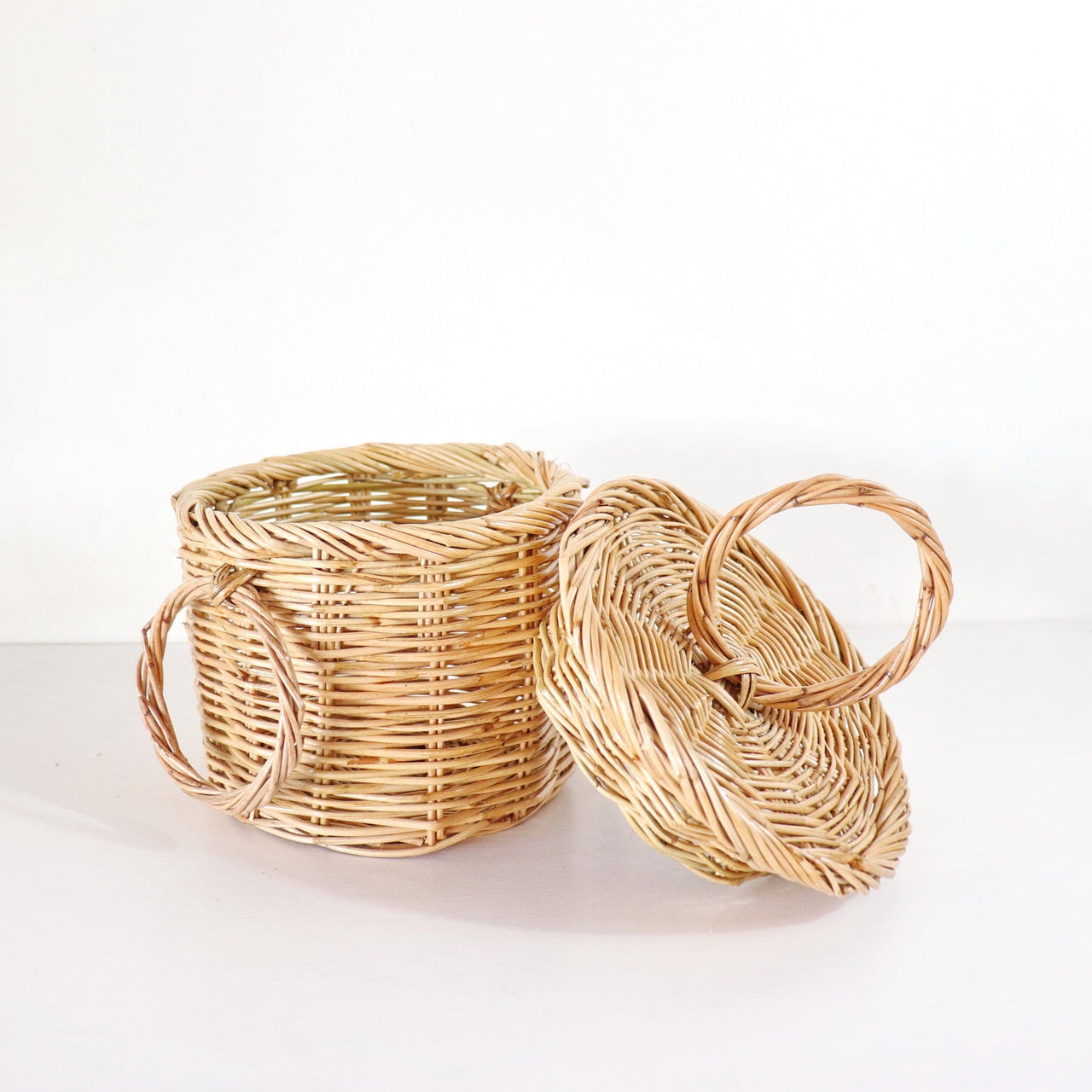 Wicker Rattan Basket - Alyssa