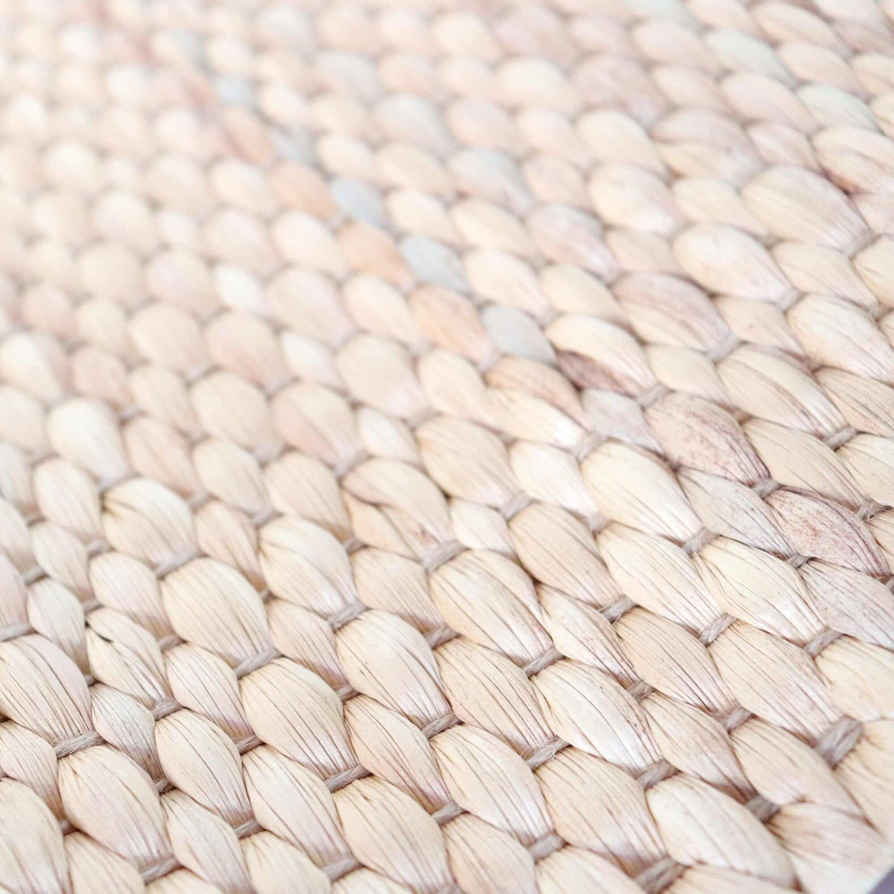 KA NOK PUN - Water Hyacinth Boho Placemats