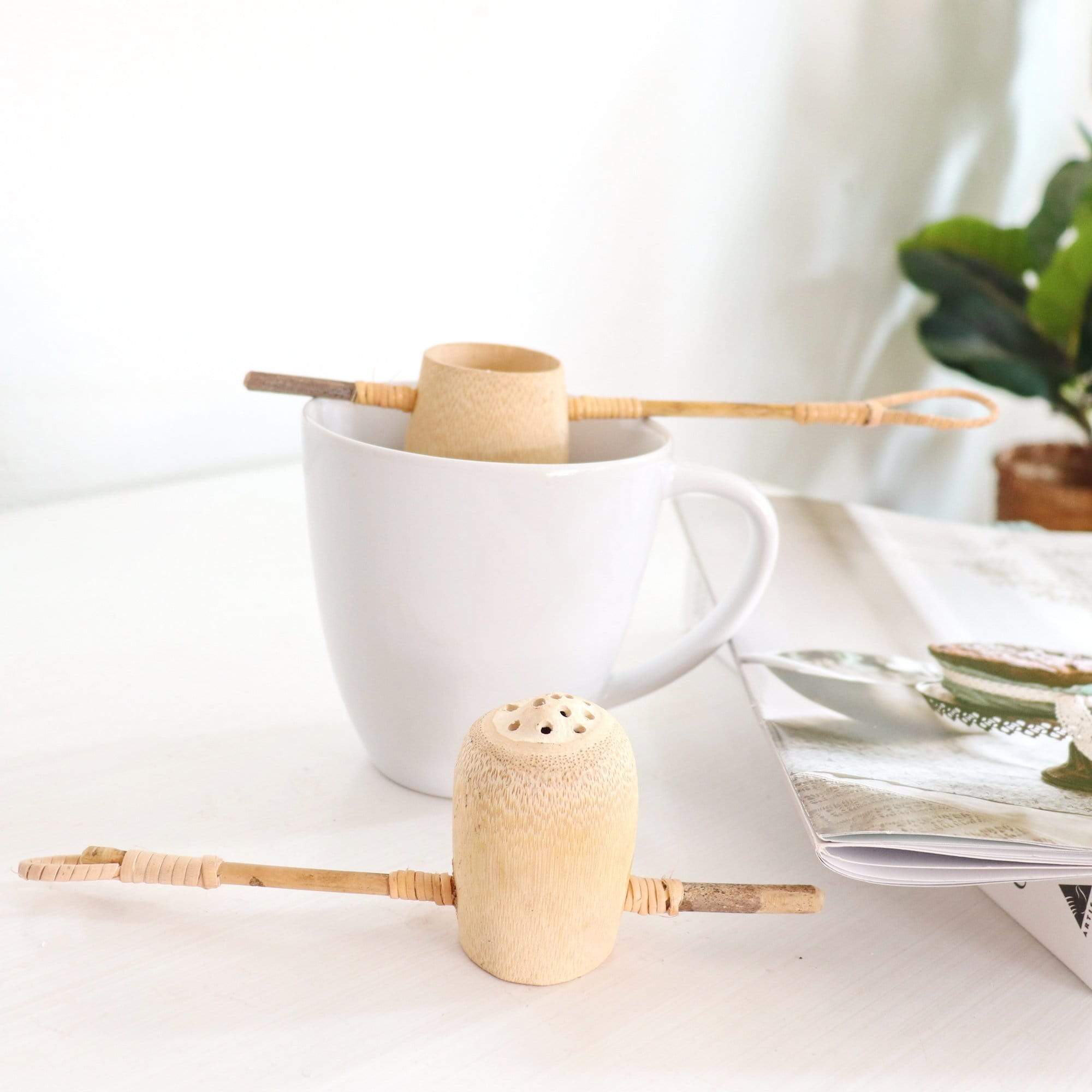 TUNTA - Bamboo tea strainer
