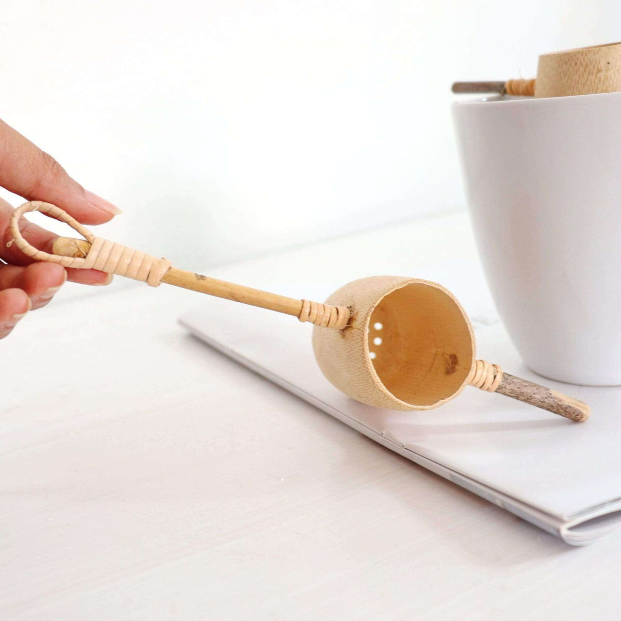 TUNTA - Bamboo tea strainer