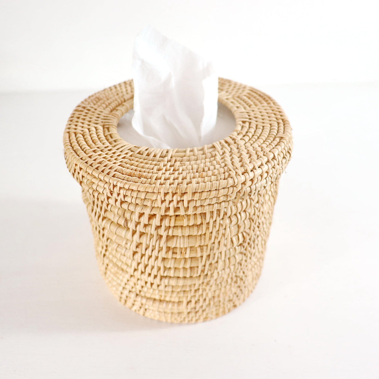 VIT WA RA - Rattan Tissue Box