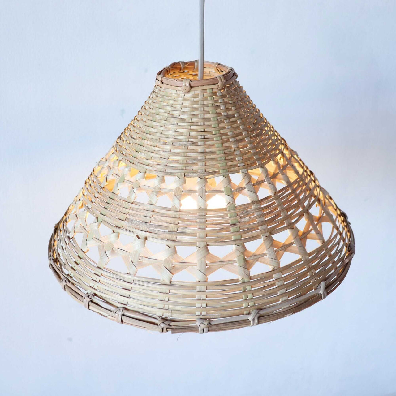 DA MI SA - Rattan Pendant Light (14 Inches)