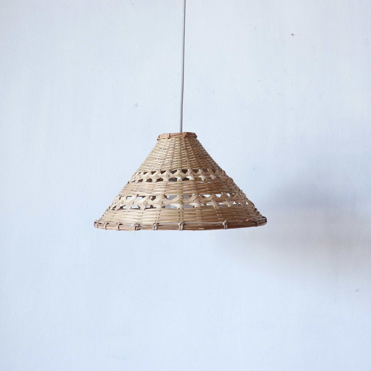 DA MI SA - Rattan Pendant Light (14 Inches)