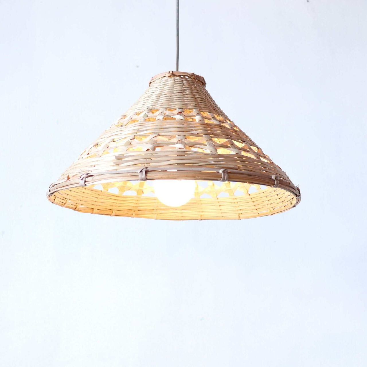 DA MI SA - Rattan Pendant Light (14 Inches)