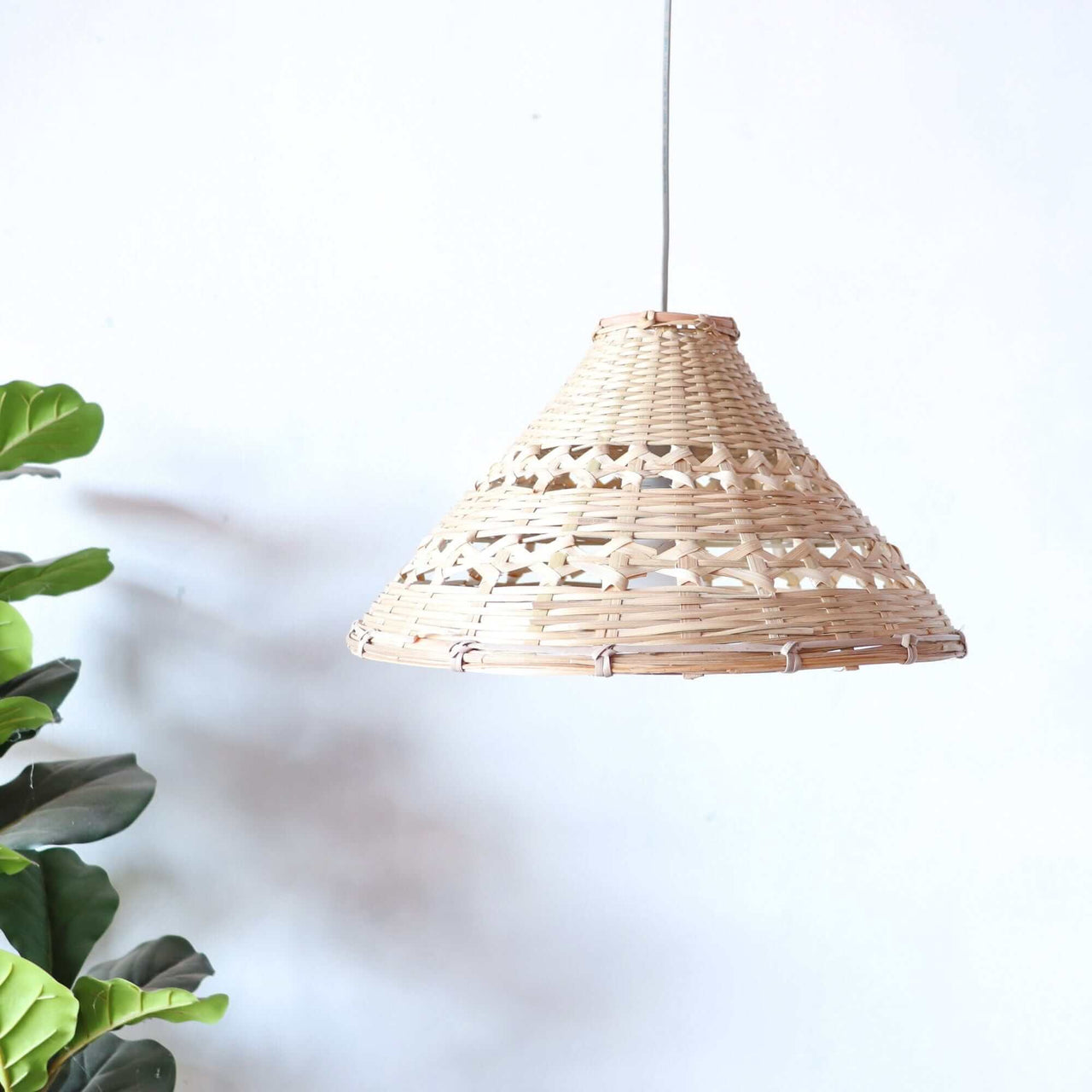 DA MI SA - Rattan Pendant Light (14 Inches)