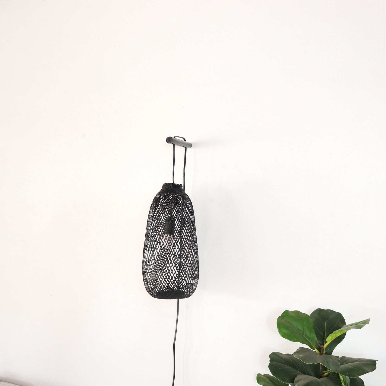 ME TI NEE - Black Boho Wall Sconce (Plug in)