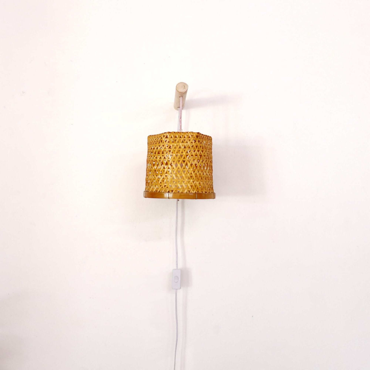 CRYSTALYN - Boho Wall Sconce (6 Inches)