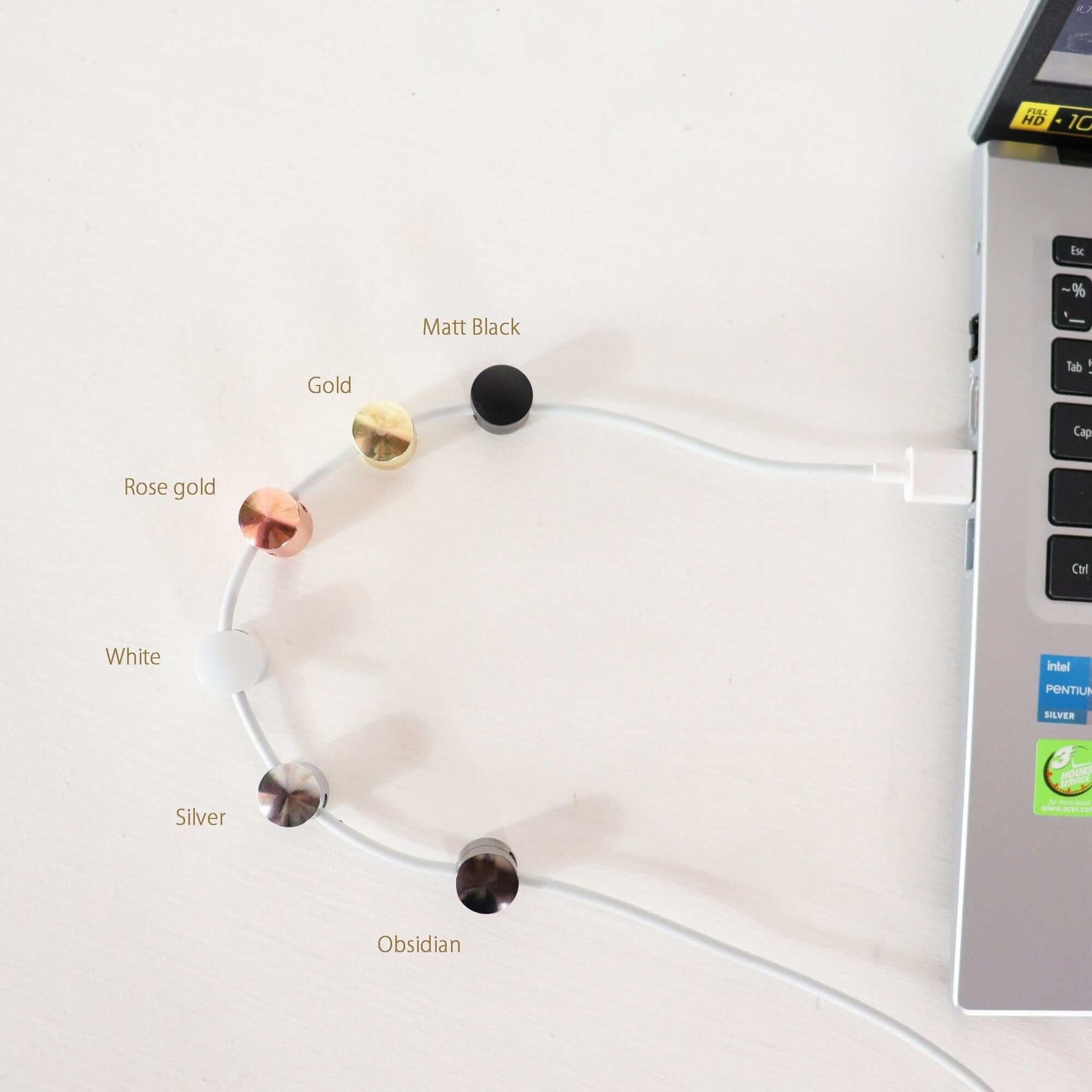 Gina - Cord tie for plug-in light